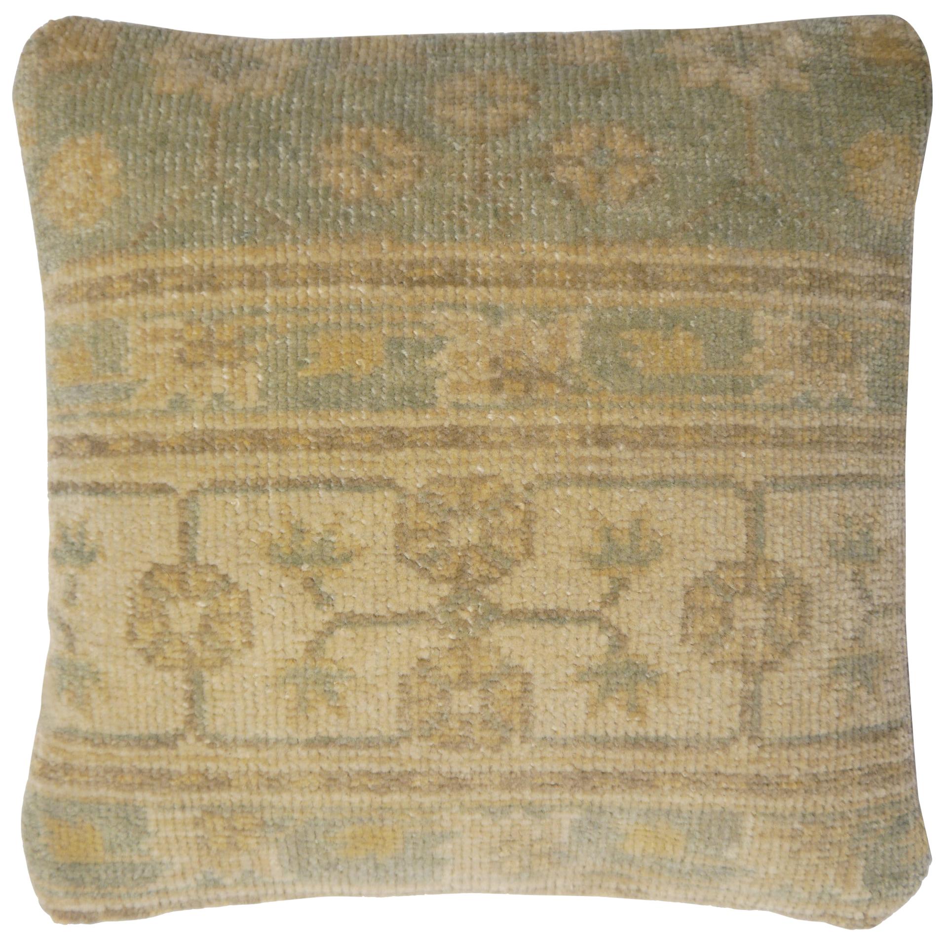 Khotan Samarkand Dekorativer handgeknüpfter Teppich-Kissenbezug im Angebot