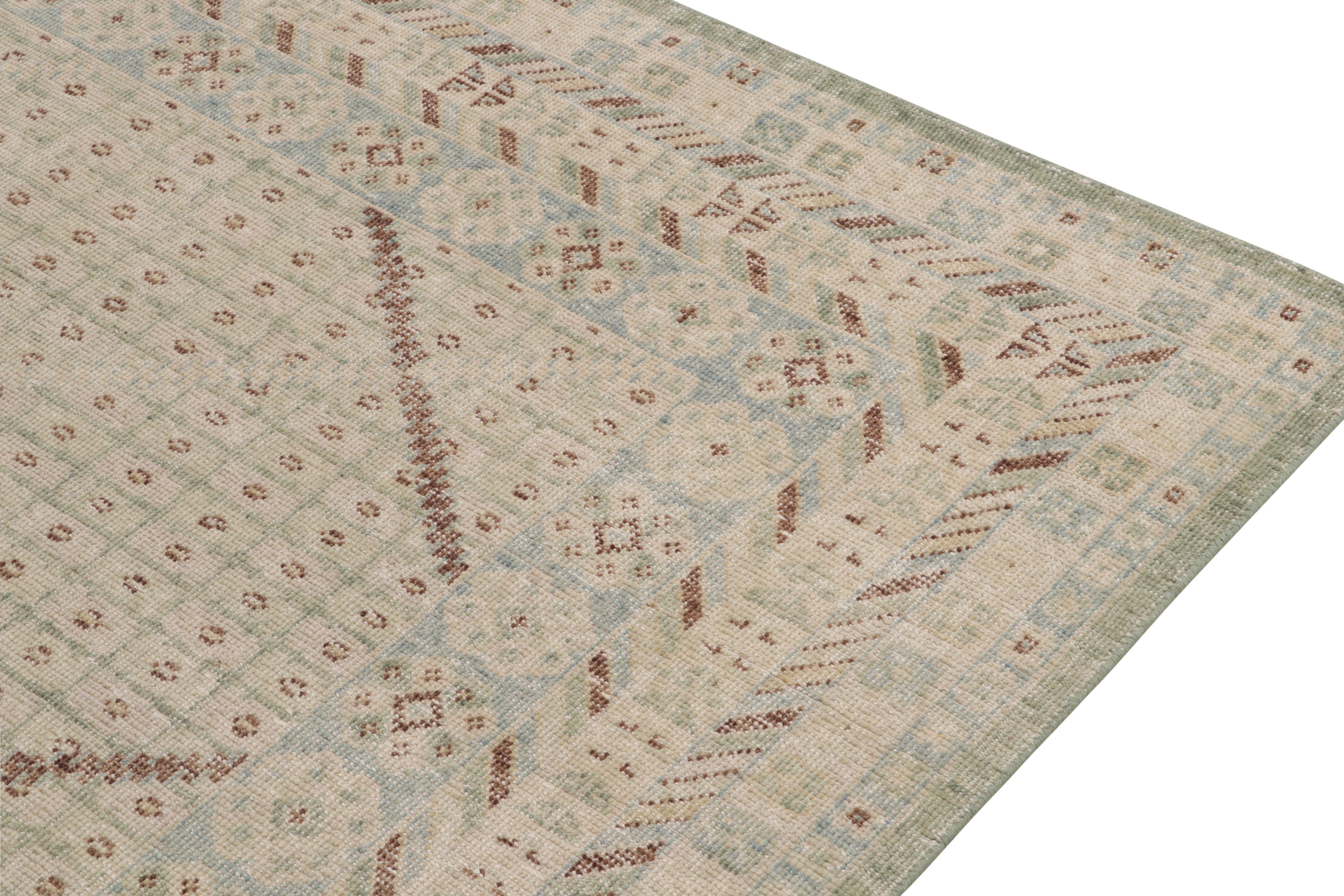 Tapis et tapis Khotan de style vieilli de Kilim en vert beige, motif géométrique bleu Neuf - En vente à Long Island City, NY