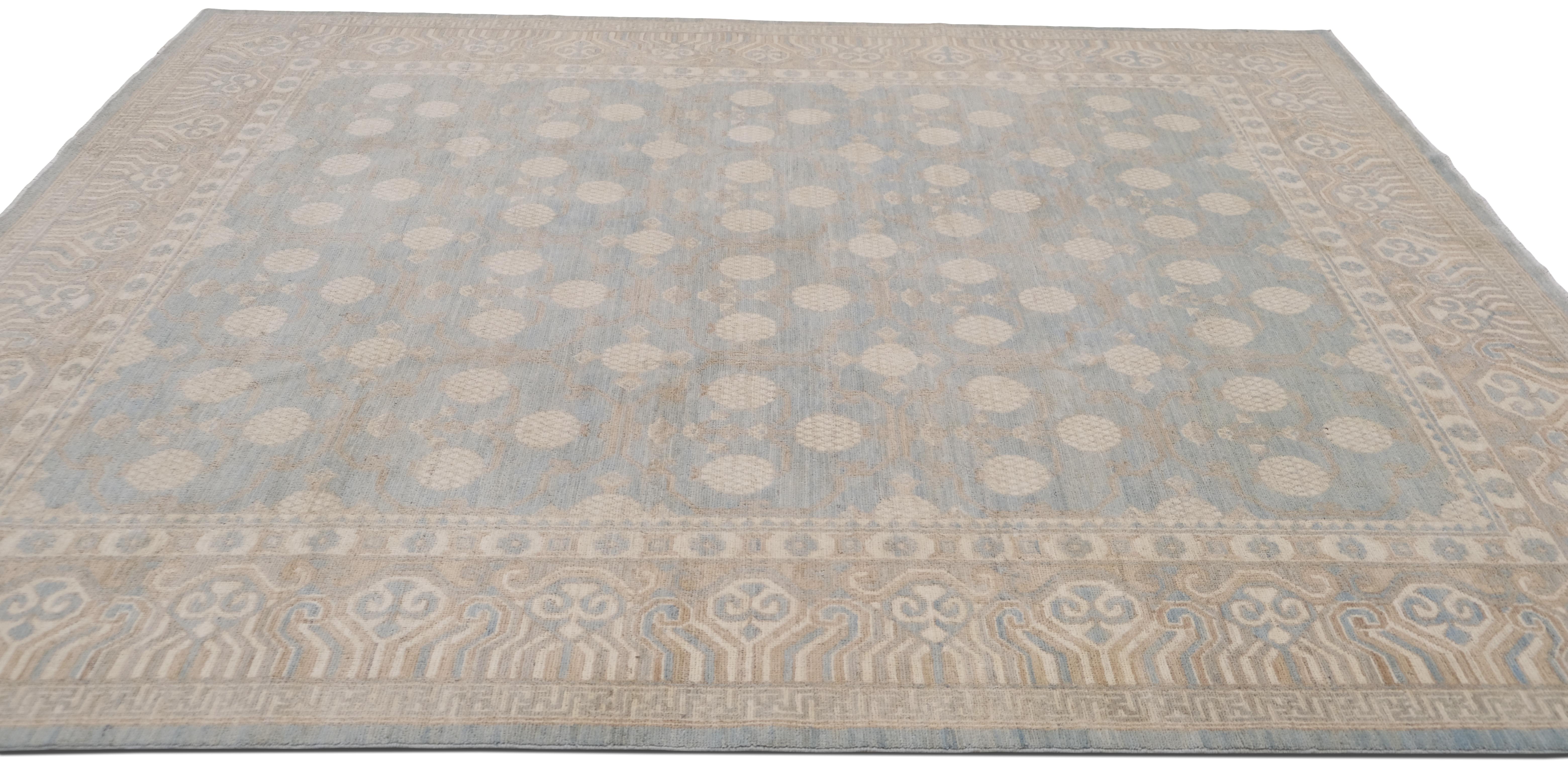 Khoton-Muster in Elfenbein Beige Blau Wollteppich 8'x10' (Handgeknüpft) im Angebot