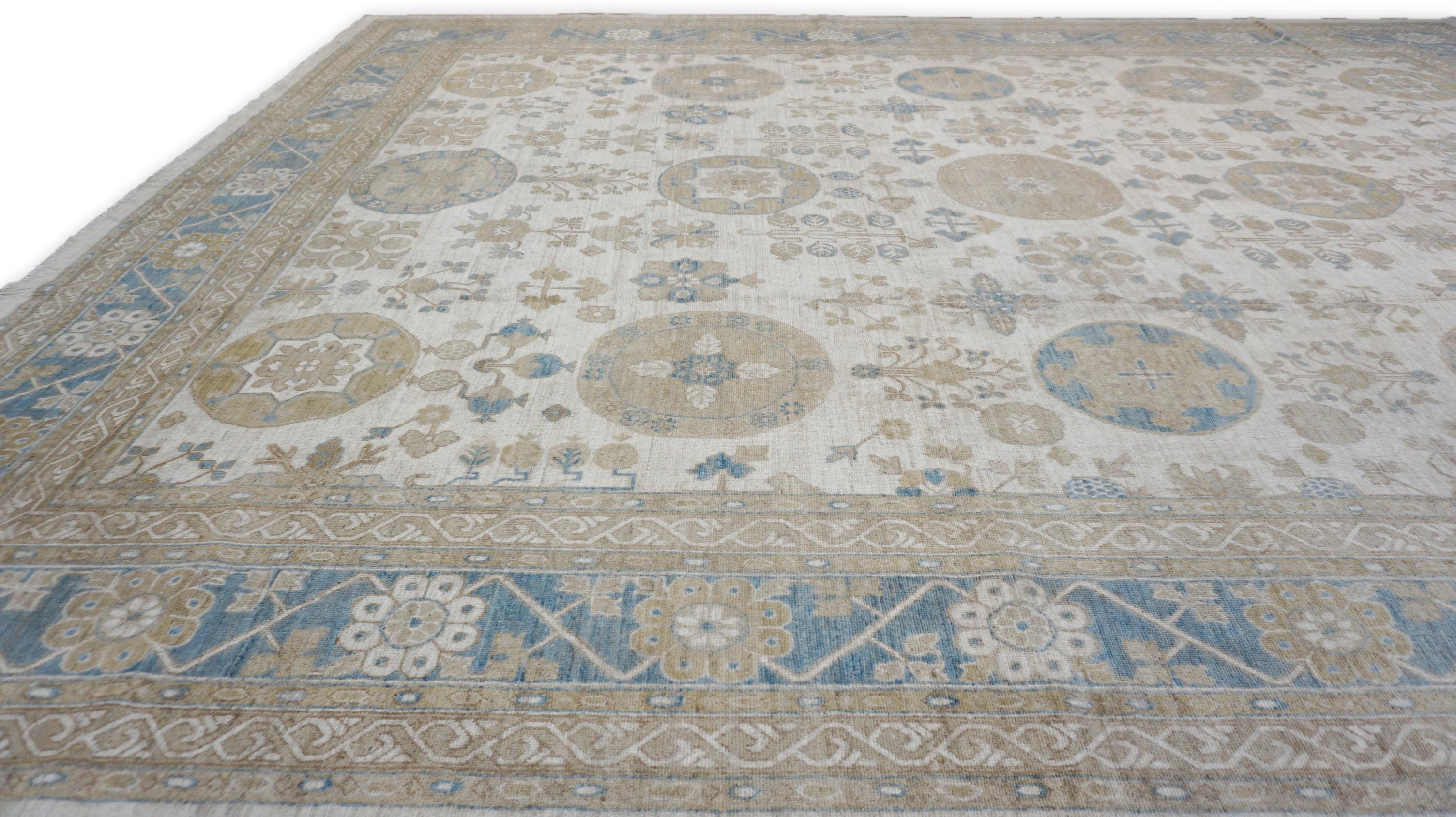 Pakistani Khoton Pattern Ivory Blue Wool Rug 12'x14'8'' For Sale