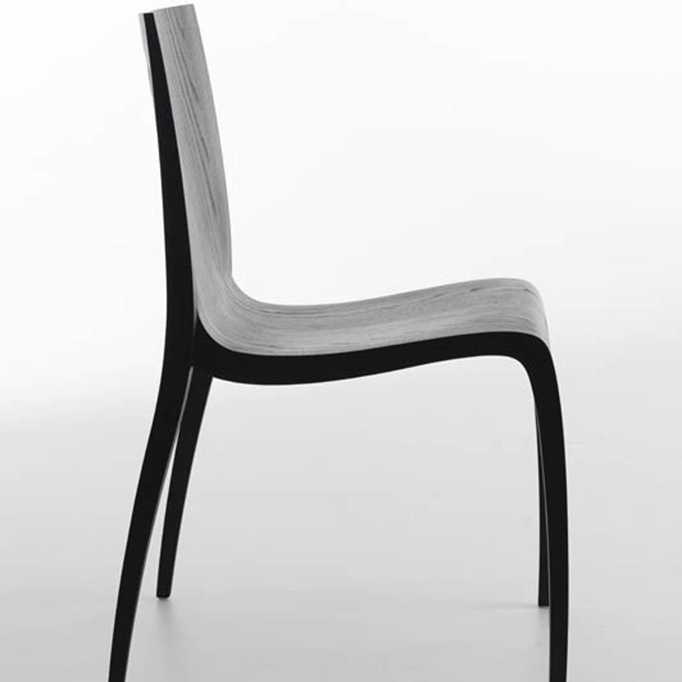 Ki Ki: schwarzer Stuhl von Mario Bellini (Italienisch) im Angebot