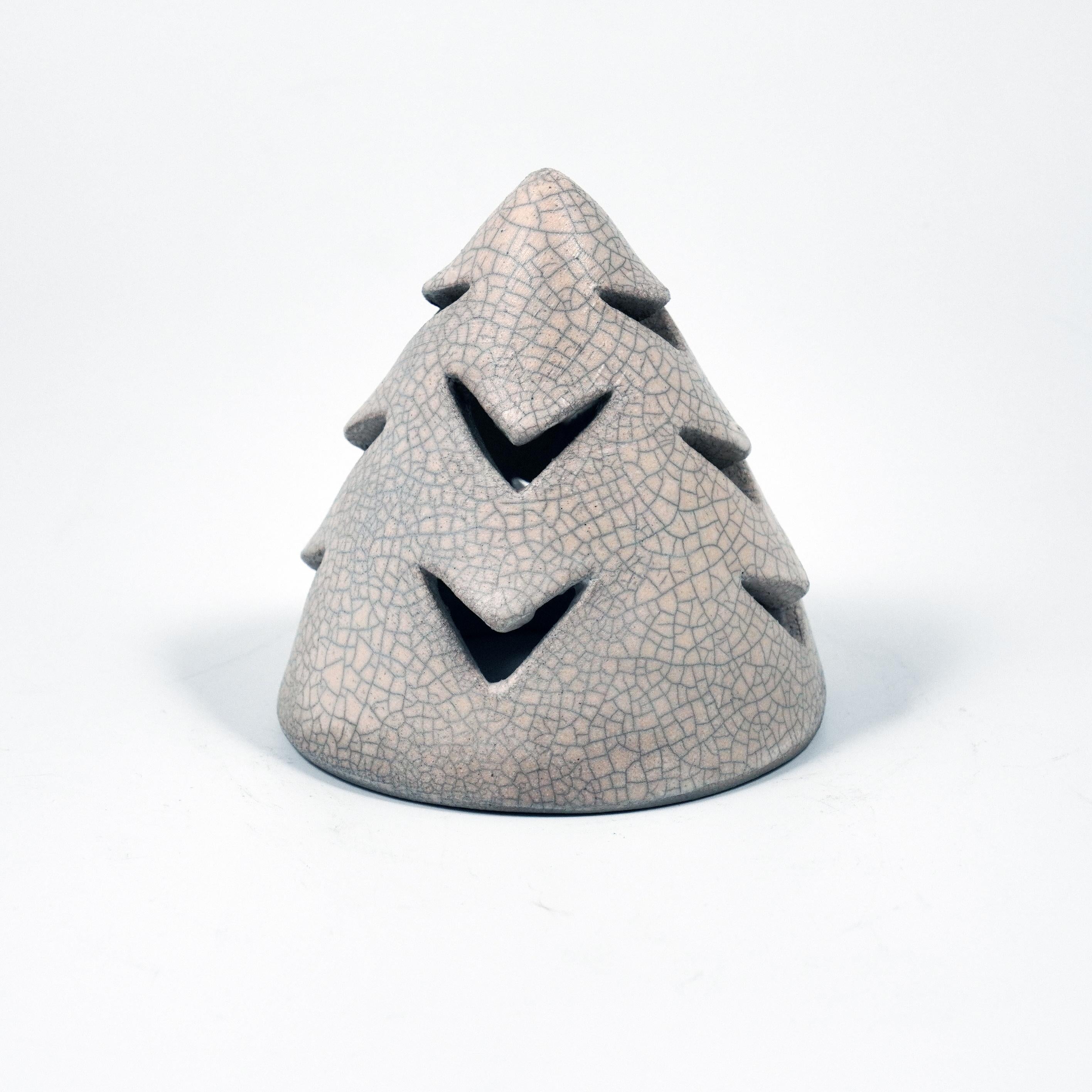 Cotto in fornace Set decorativo per albero di Natale e copri-candela di Ki - Whiting, bianco e crepato in vendita