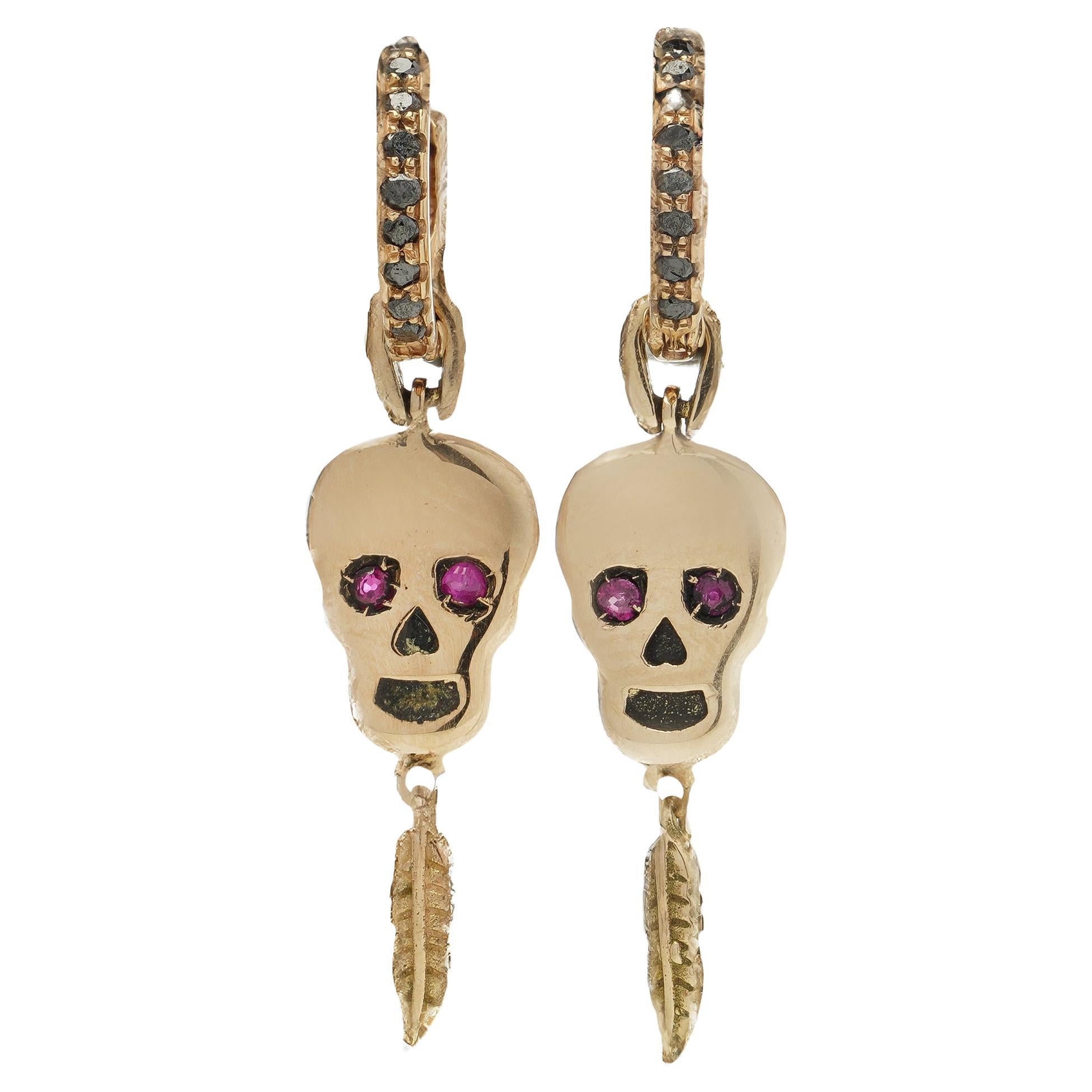 KIAIA 18kt Gold Skull Earrings with Rubies and Black Diamonds For Sale