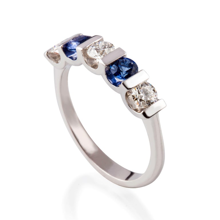 Kian Design 18 Carat White Gold Round Ceylon Sapphire and 