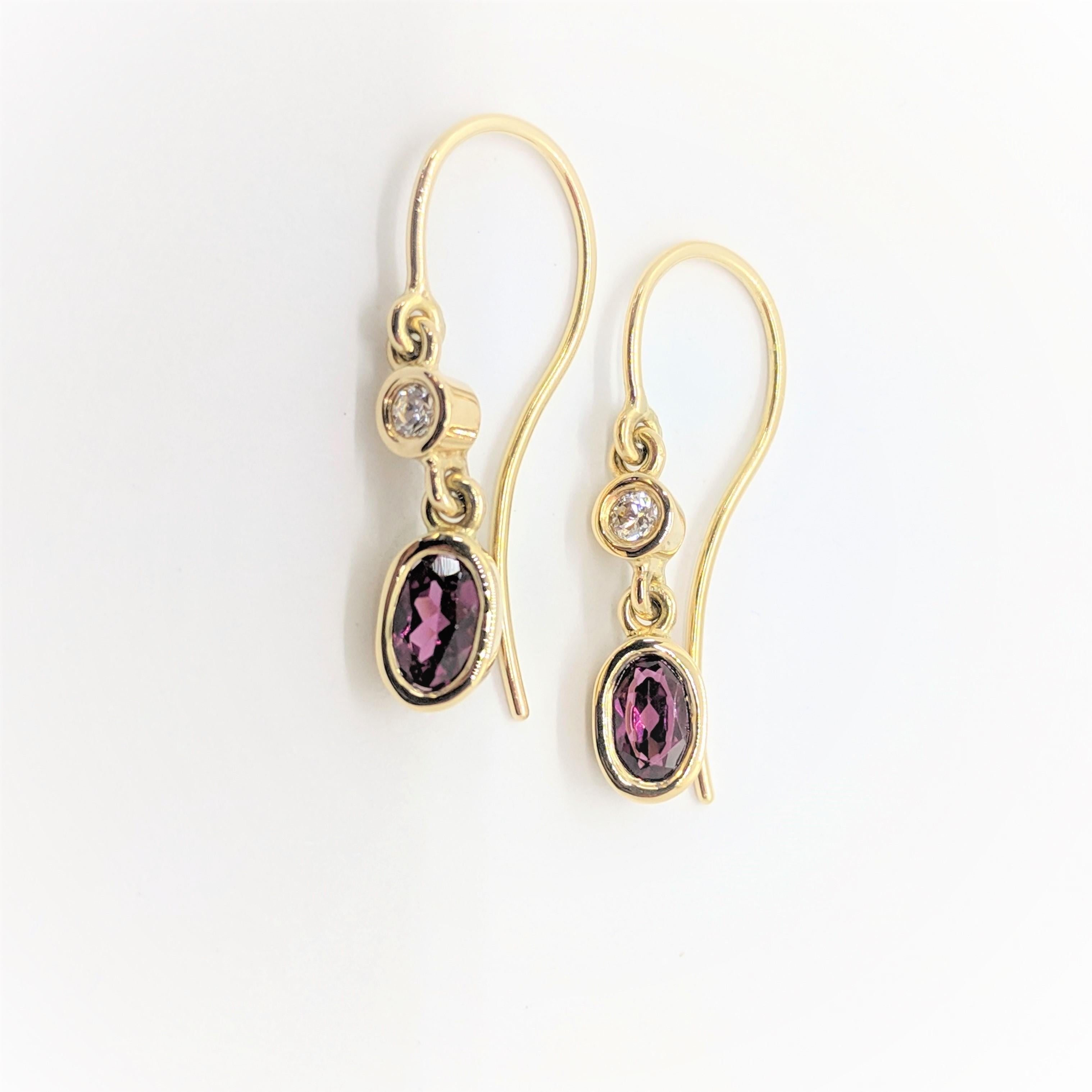 Women's Kian Design 18 Carat Yellow Gold Oval Rhodolite Garnet and Diamond Earrings