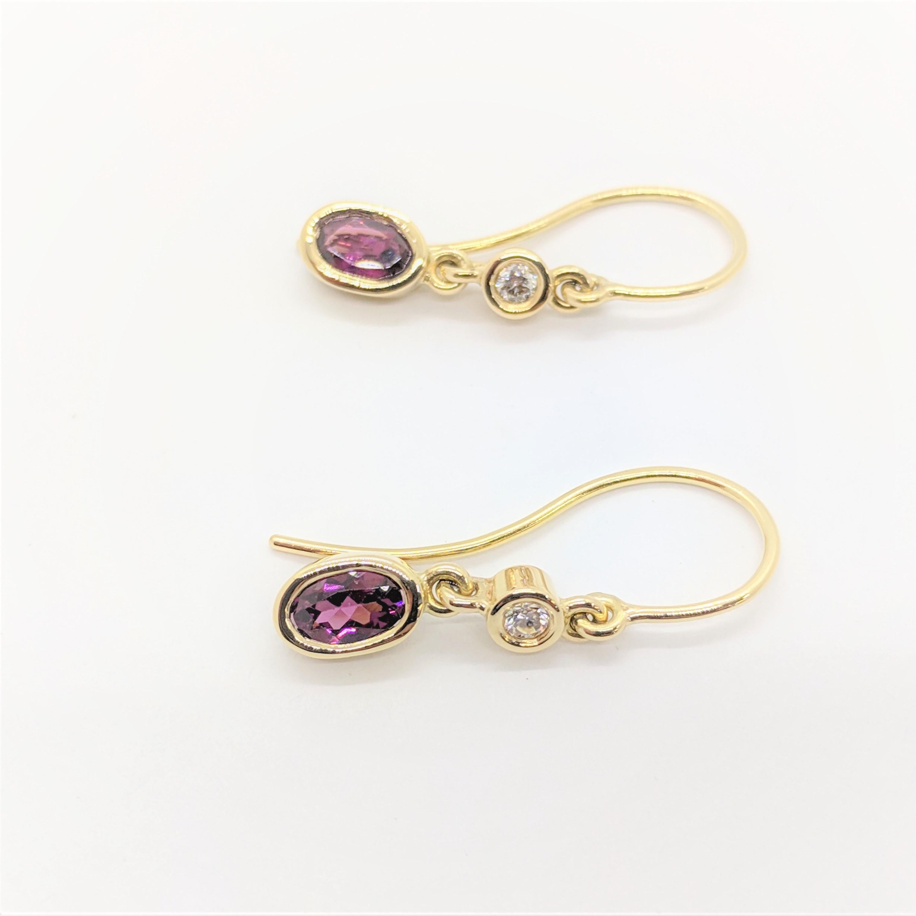 Women's Kian Design 18 Carat Yellow Gold Oval Rhodolite Garnet and Diamond Earrings