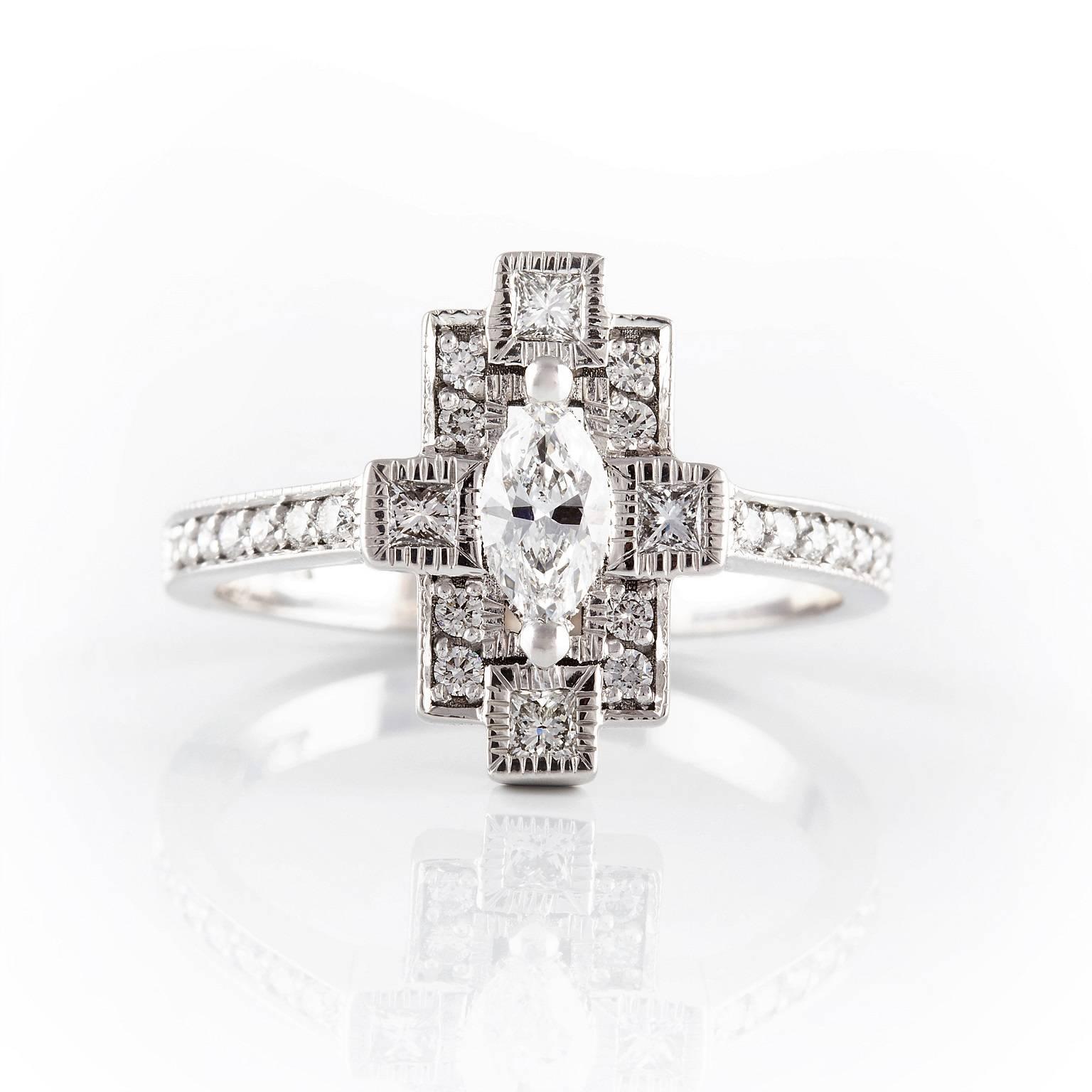 princess cut round diamond engagement ring