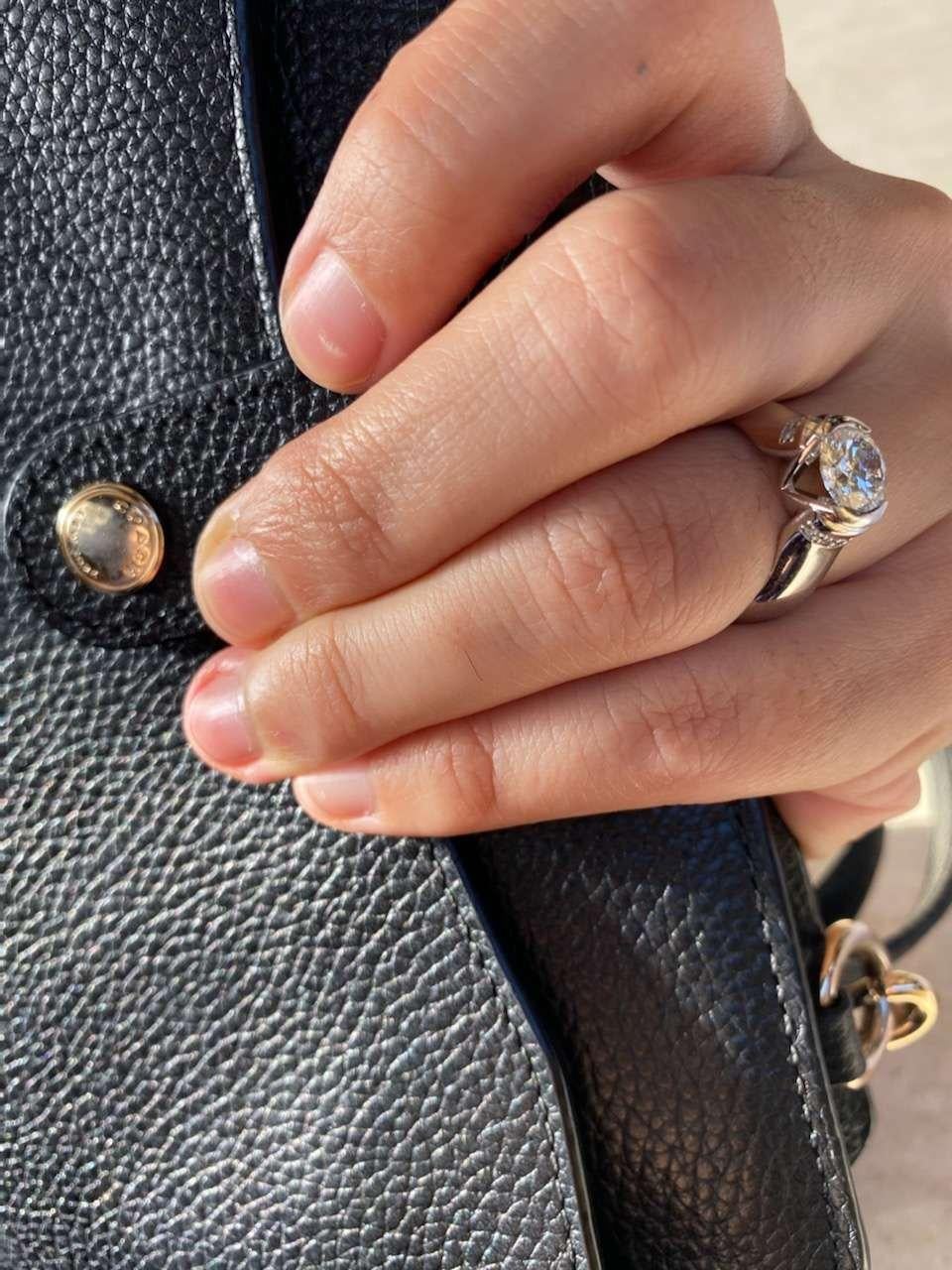 Kian Design Platinum 1.85 Carat GIA Round Brilliant Cut Diamond Engagement Ring In New Condition For Sale In South Perth, AU