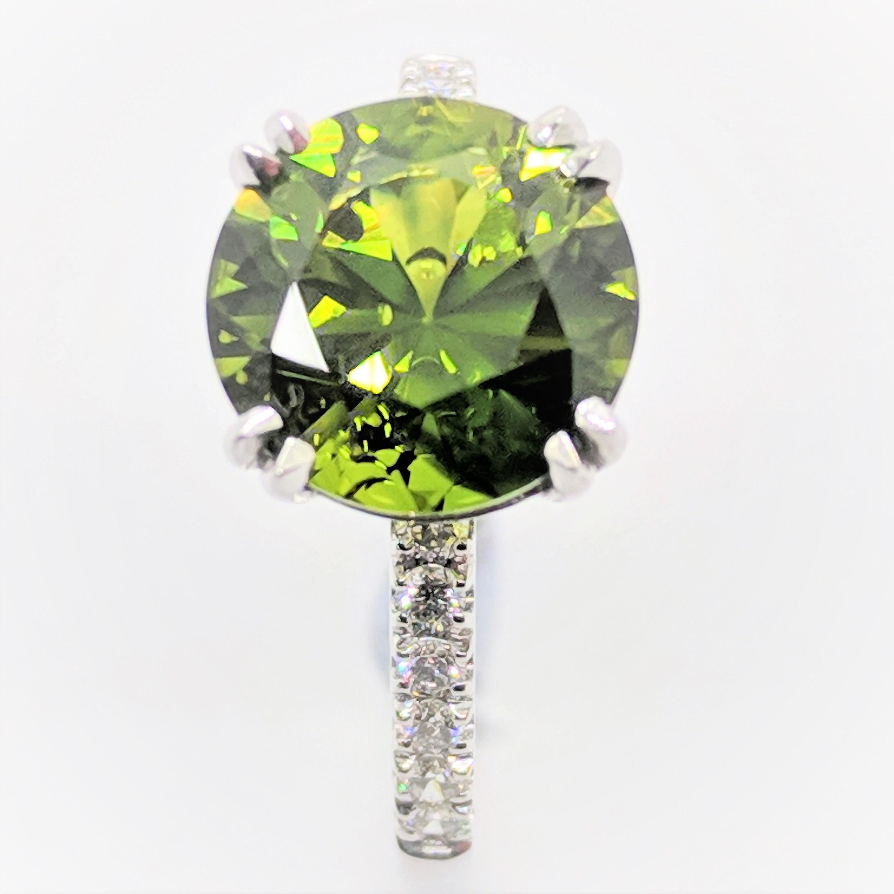green sapphire ring white gold