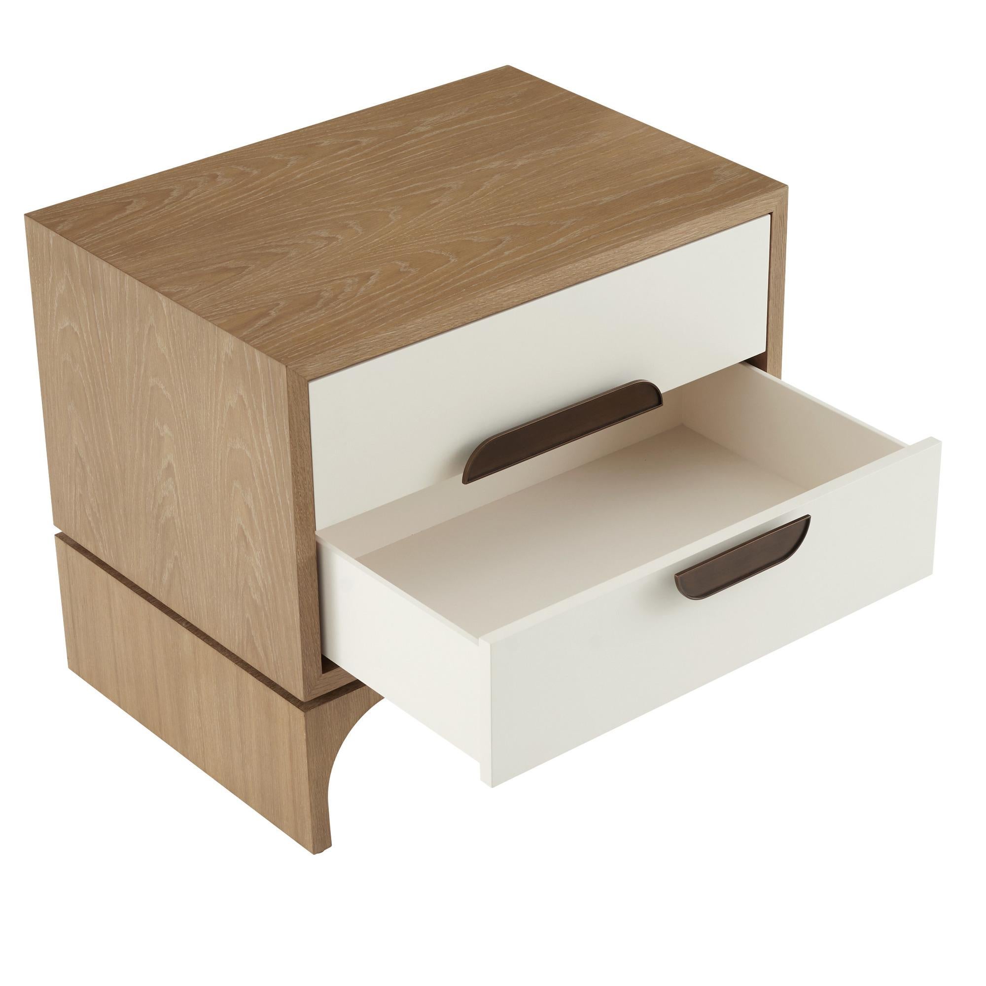 Quercia Tavolino Kianna FIS05 - Bianco, Laccato, Oak, Ottone in vendita