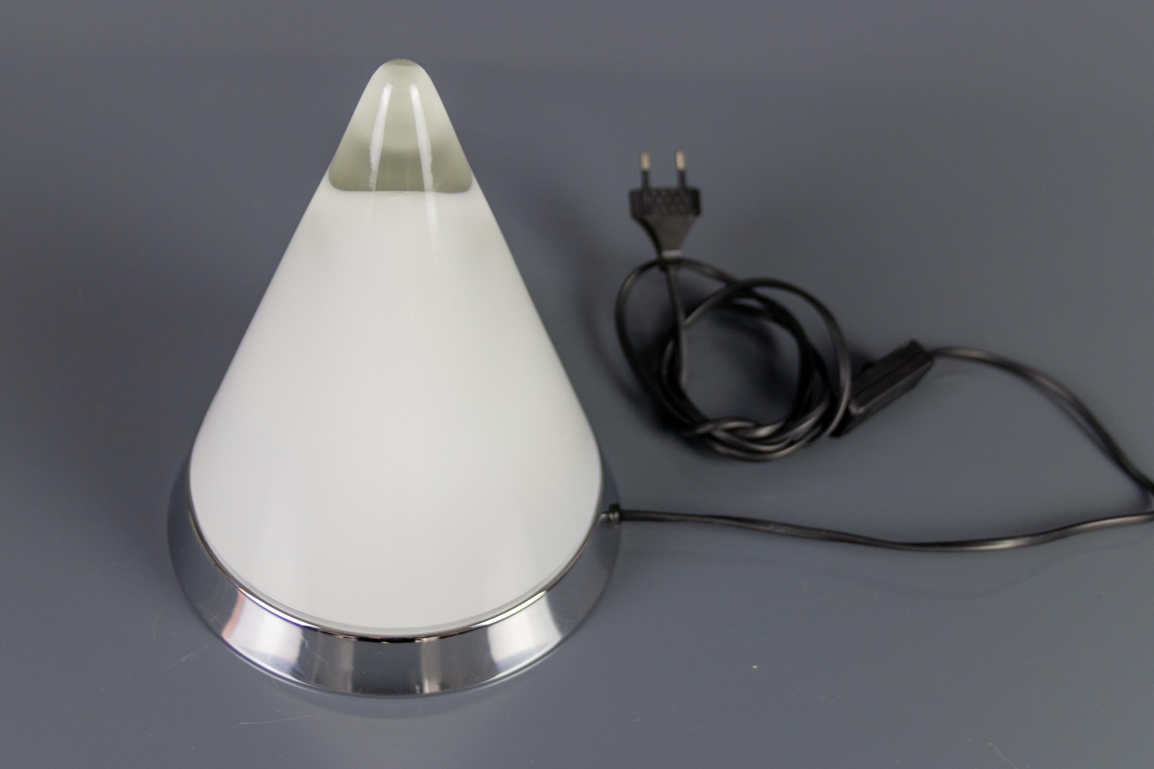 Kibo Design Table Lamp by Peill and Putzler, Germany, 1970s For Sale 1