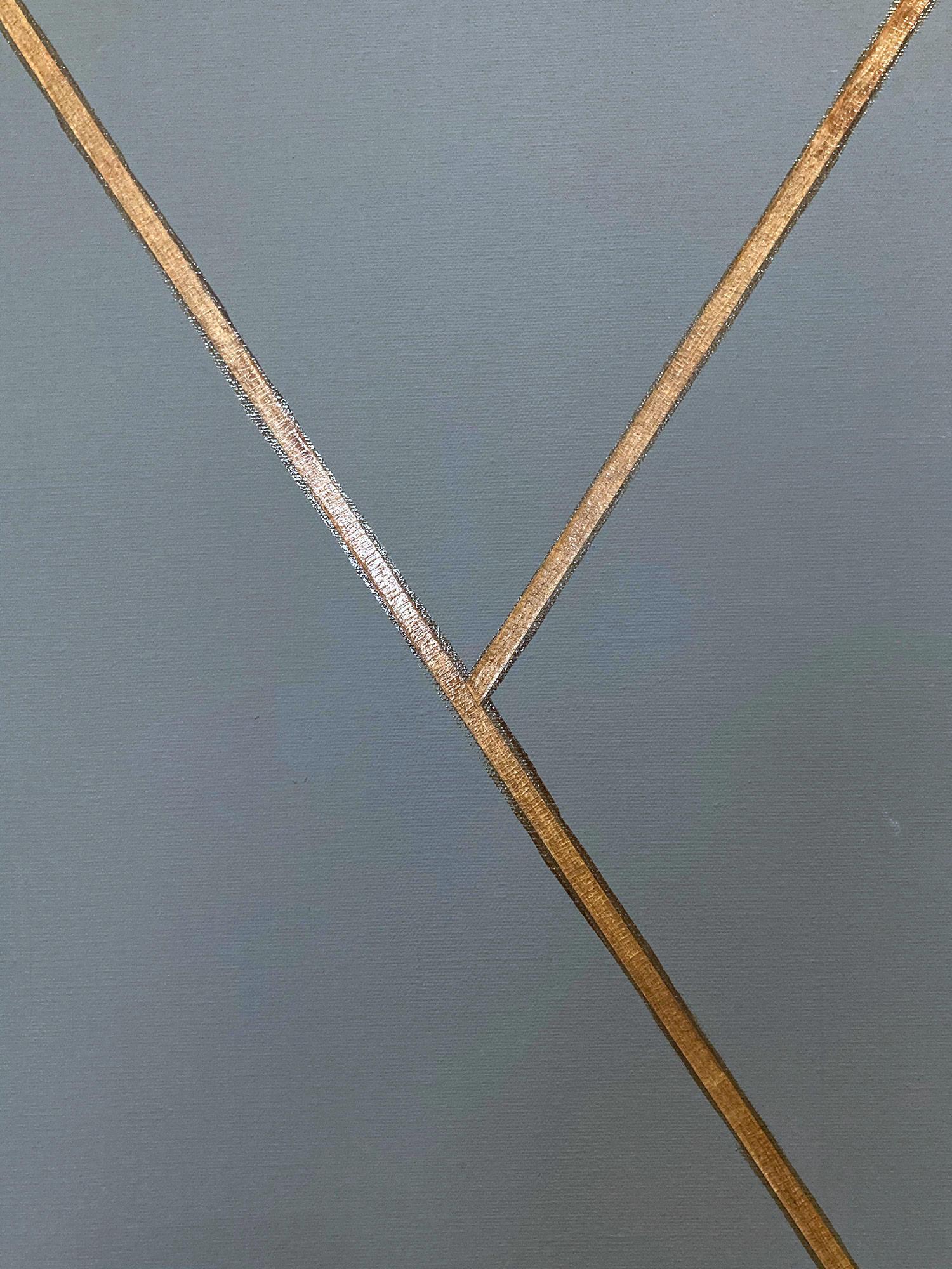 Cette œuvre est une présentation audacieuse de pièces géométriques fortes, avec du gris anthracite et du gris clair et des touches d'or dans les lignes fortes qui créent ce diptyque. Le 