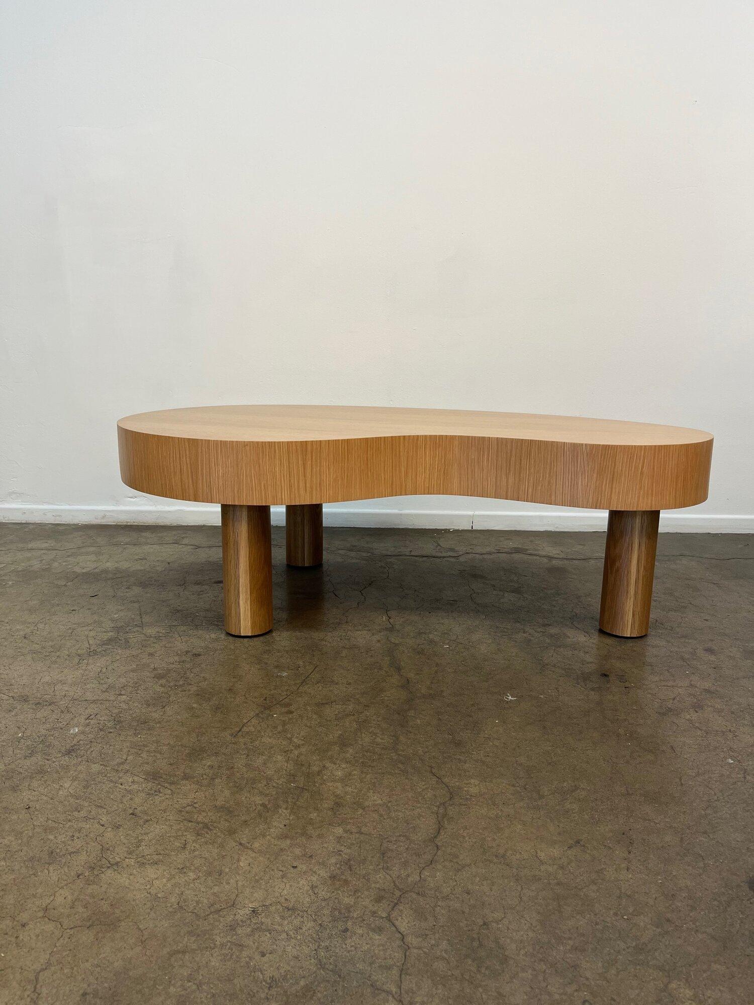 Kidney Coffee table XL version by Vintage On Point For Sale 3