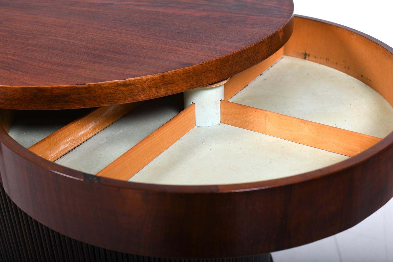 Kidney Desk Model No. 54 by Feldballes Møbelfabrik 1950s 1