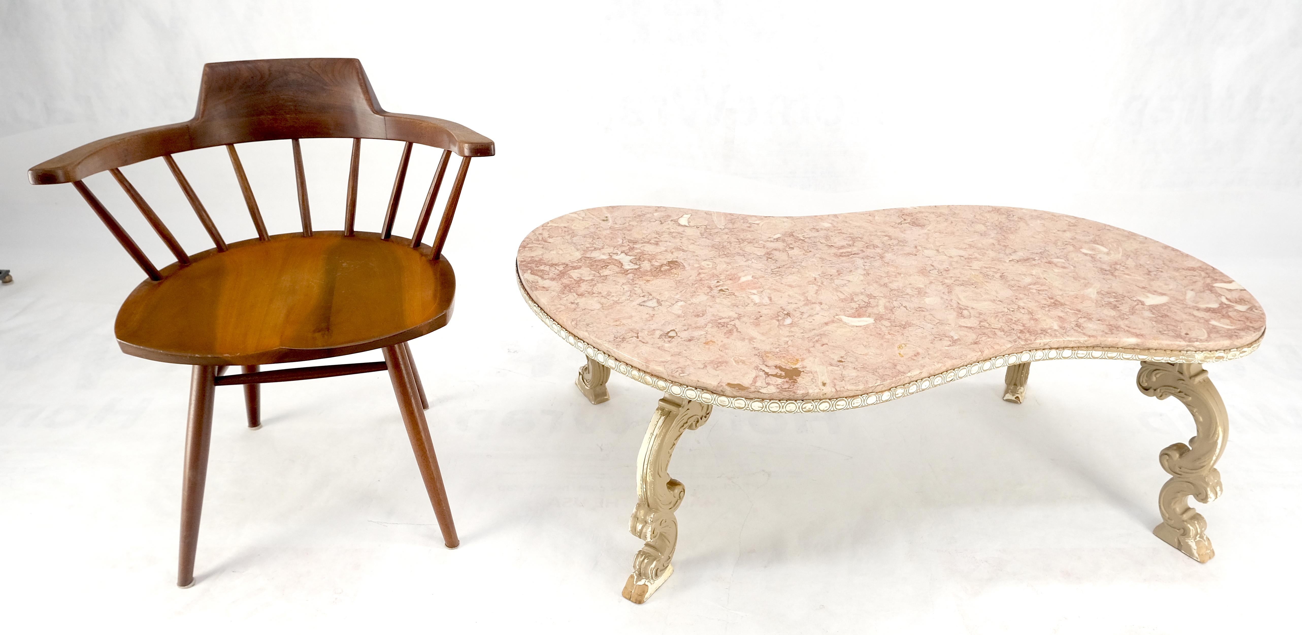 Mesa de centro con tapa de mármol rojo y forma orgánica Kidney Pintado en venta