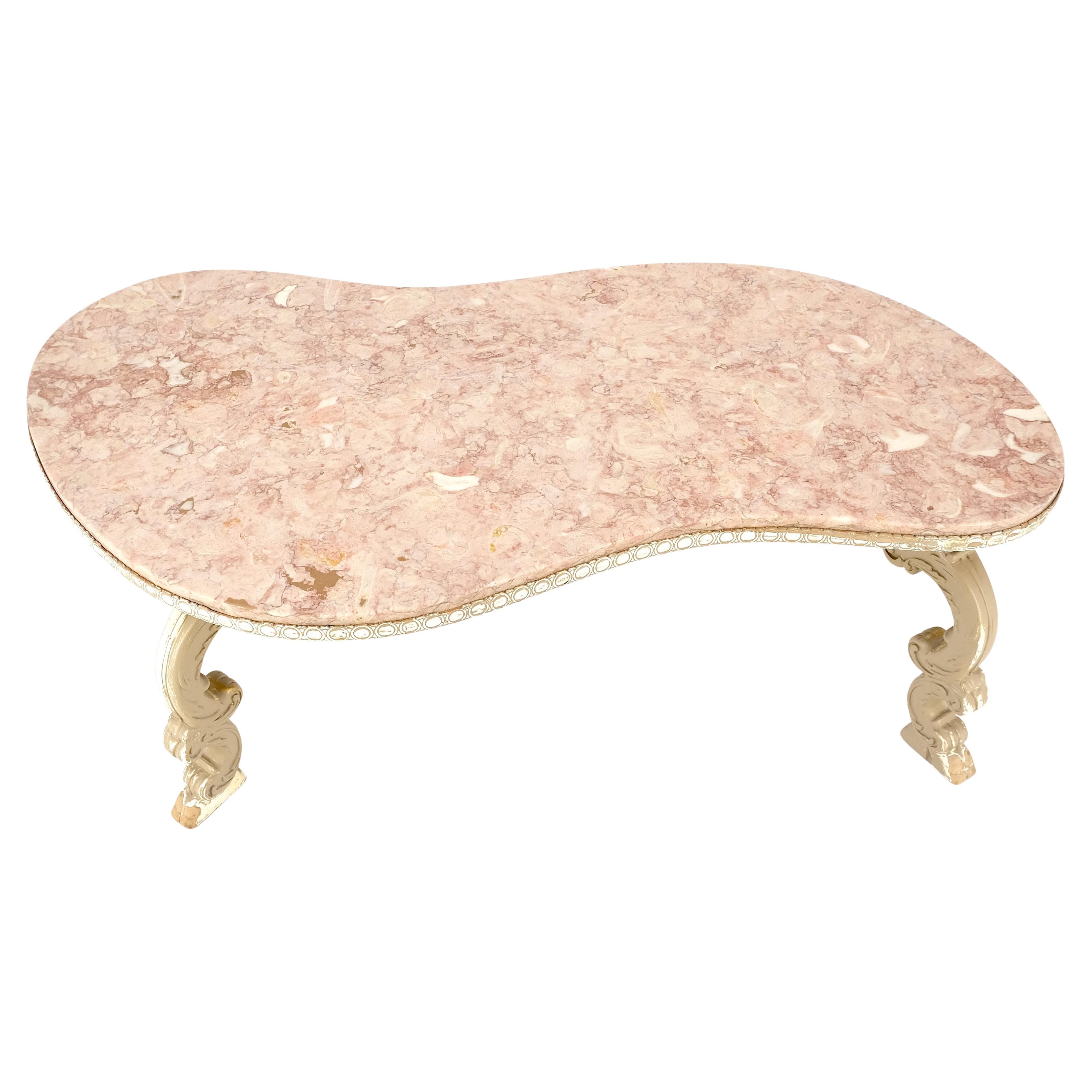 Table basse de forme organique Kidney avec plateau en marbre rouge