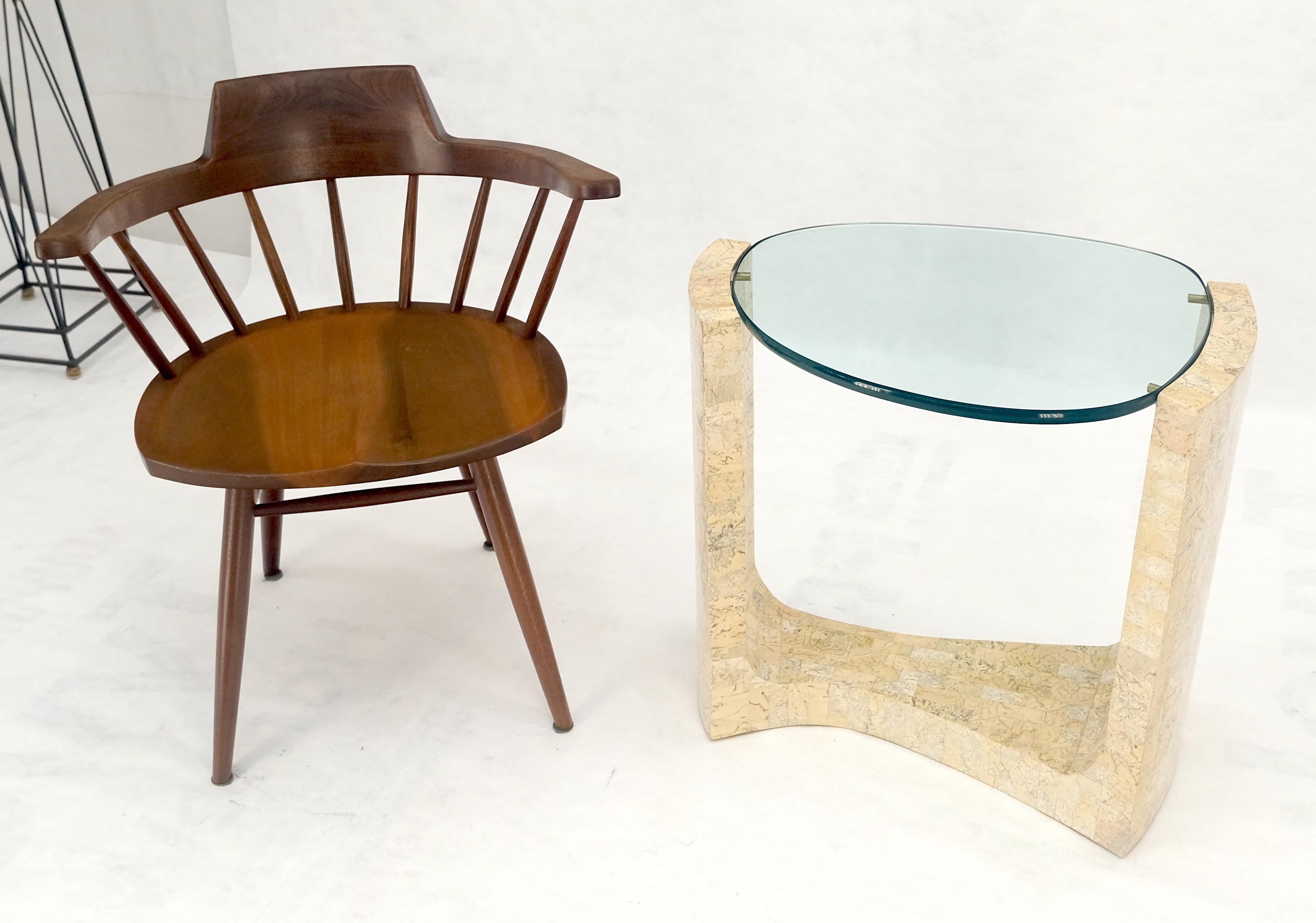 Mid-Century Modern Lampe d'appoint en verre épais à base tessellée, de forme organique et réniforme en vente