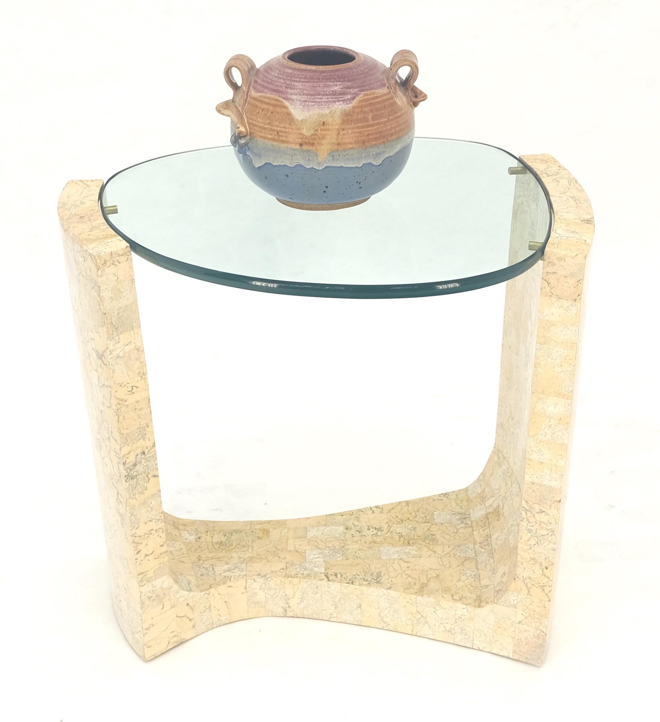 Verre Lampe d'appoint en verre épais à base tessellée, de forme organique et réniforme en vente
