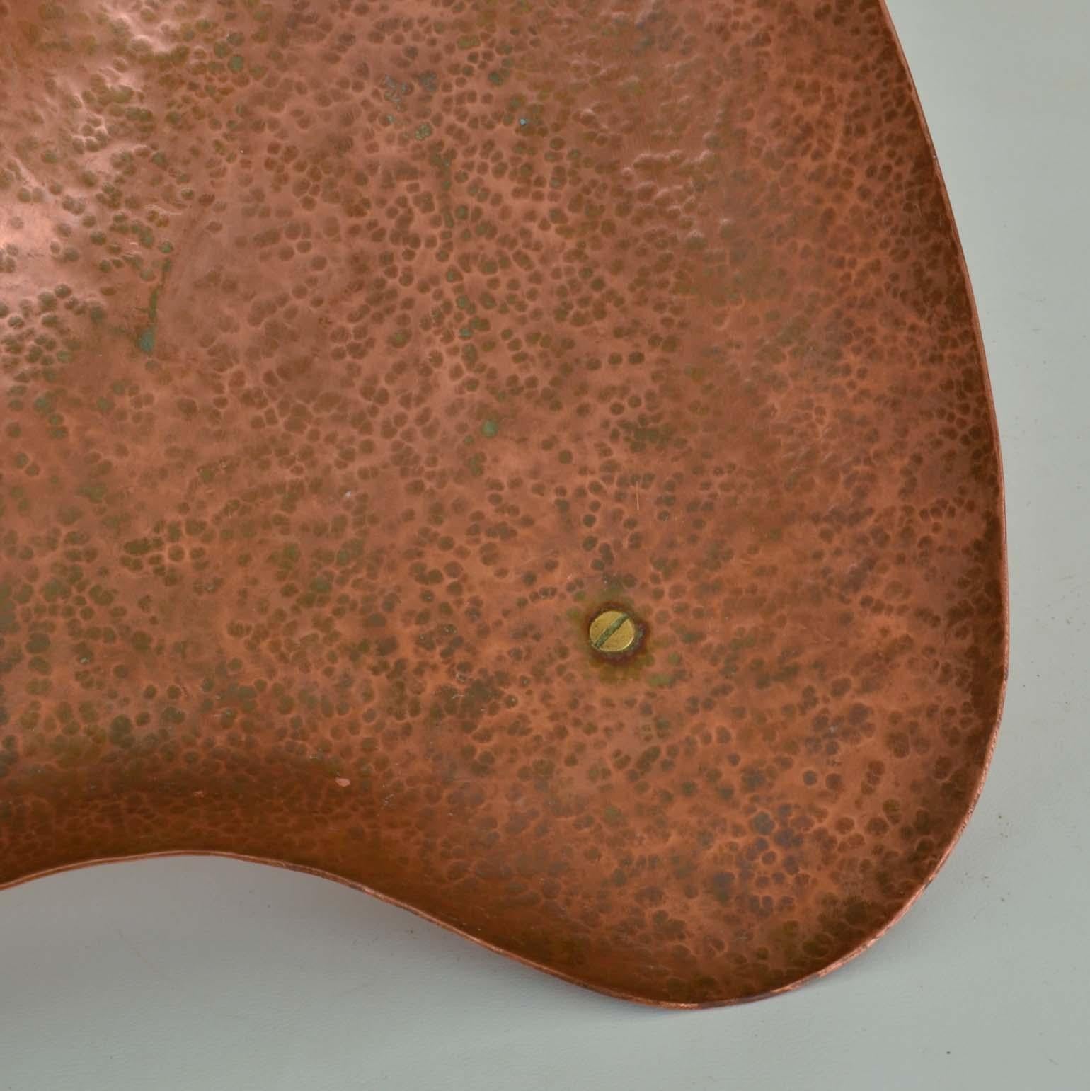 Kidney Shape Copper Decorative 1950's Bowl For Sale 7