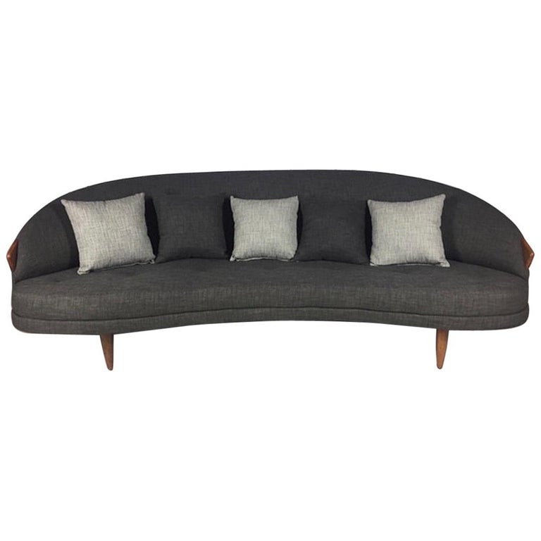 Kidney Shaped Adrian Pearsall for Craft Associates Sofa Model 2010-S Perfect For Sale
