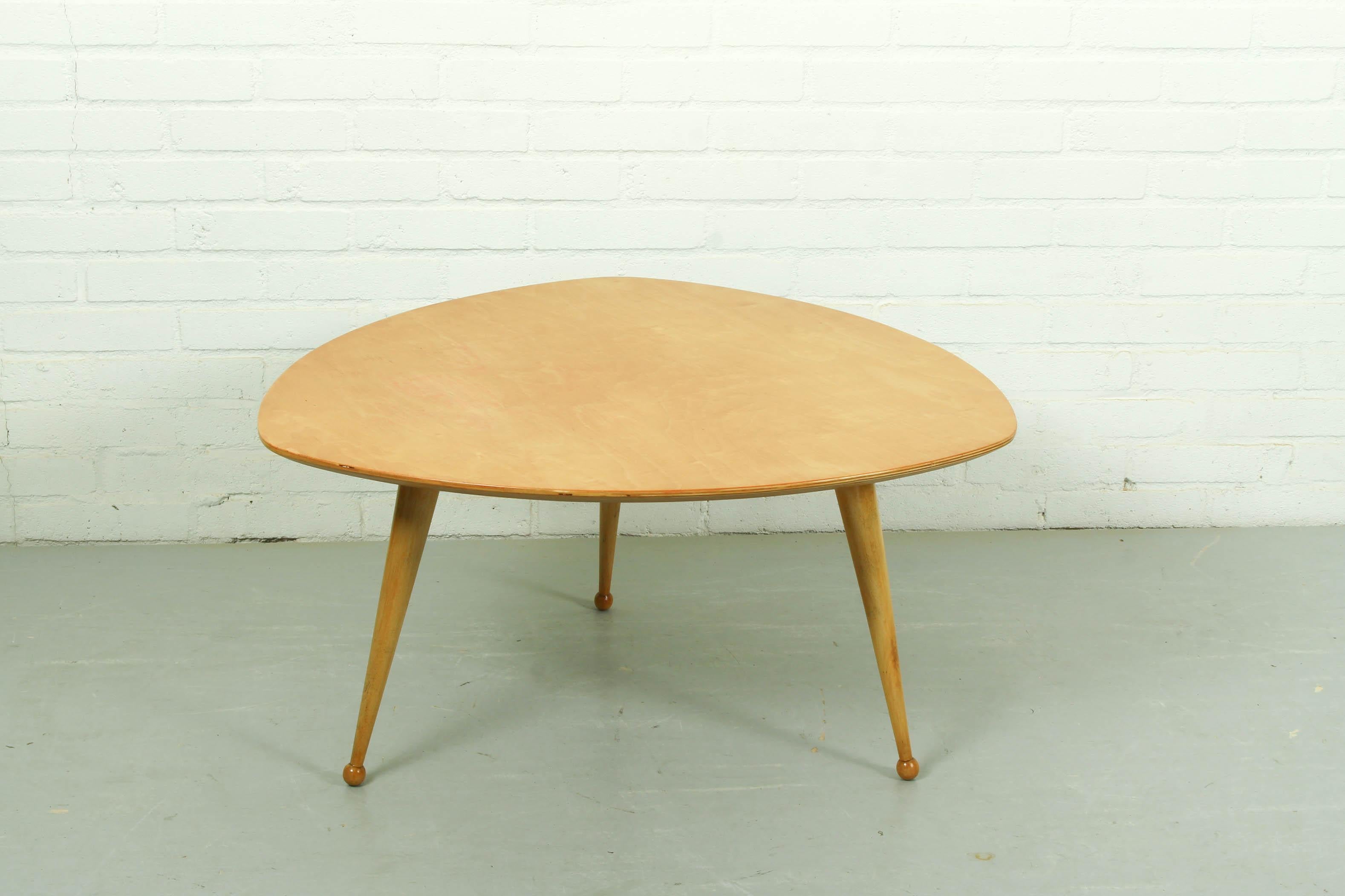 Dutch Kidney Shaped Coffee Table by Cees Braakman for UMS Pastoe For Sale