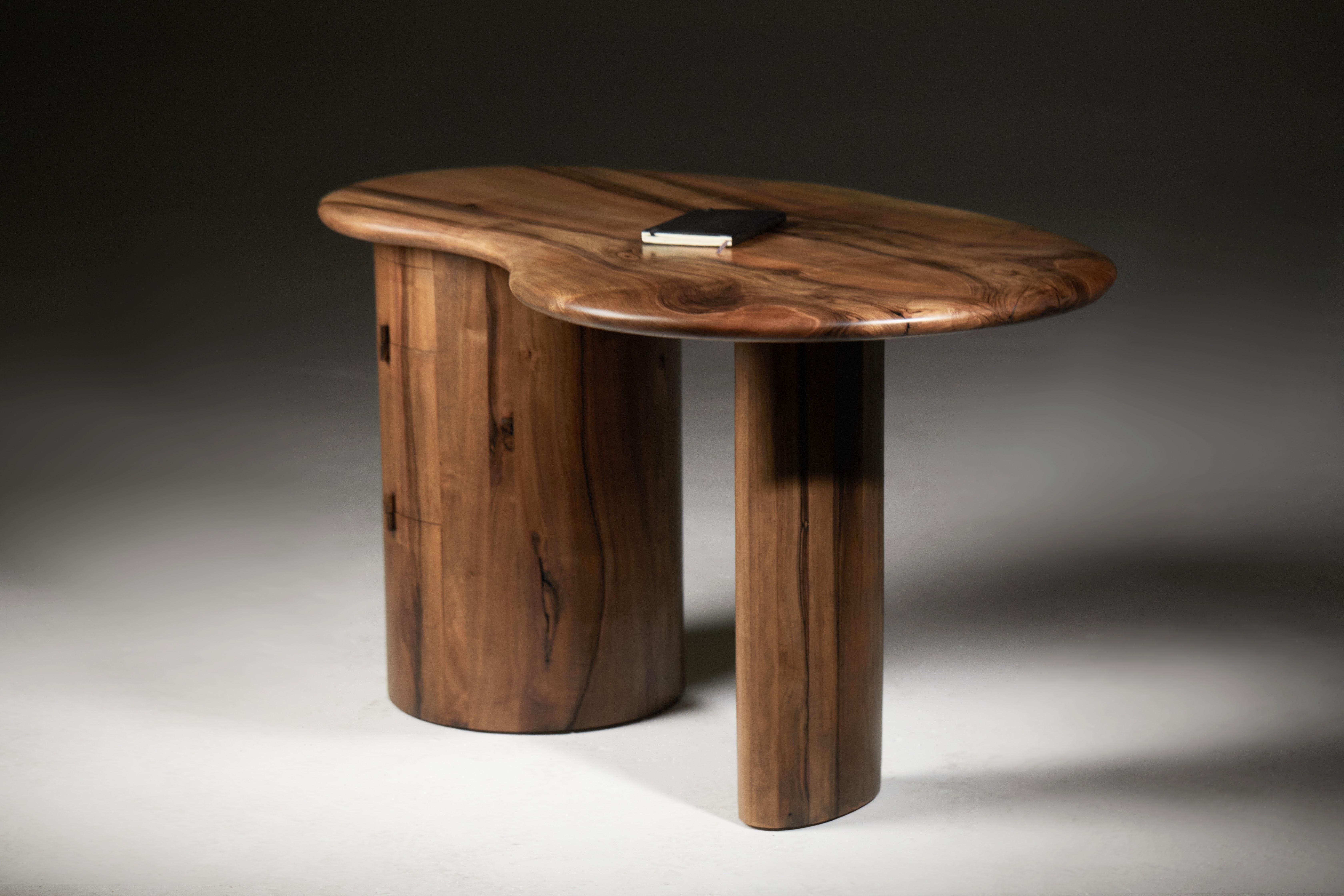 Kidney shaped desk with pebble edge top in European walnut by Jonathan Field For Sale 6