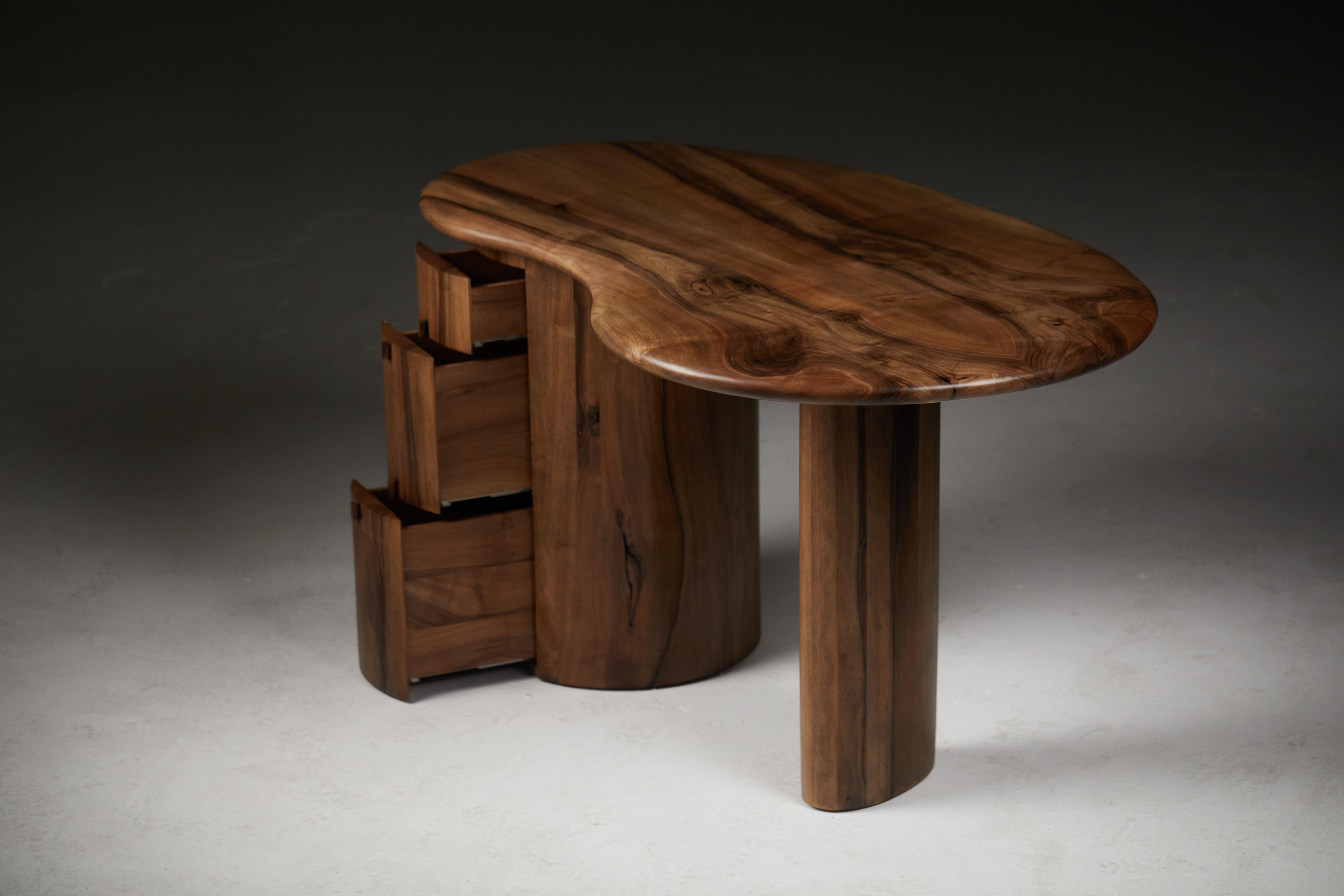 Kidney shaped desk with pebble edge top in European walnut by Jonathan Field For Sale 7