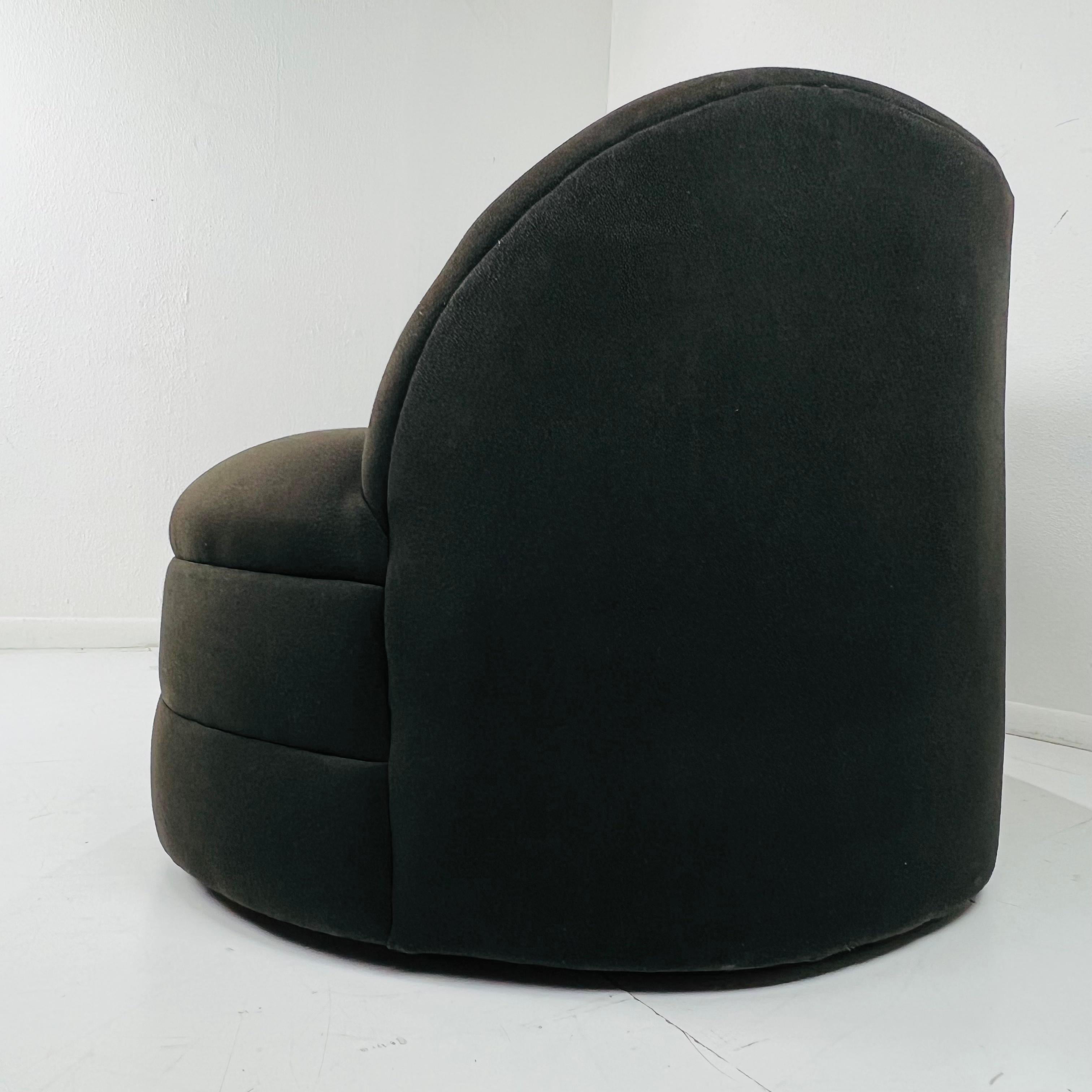 Late 20th Century Kidney Sofa in the Style of Vladimir Kagan For Sale