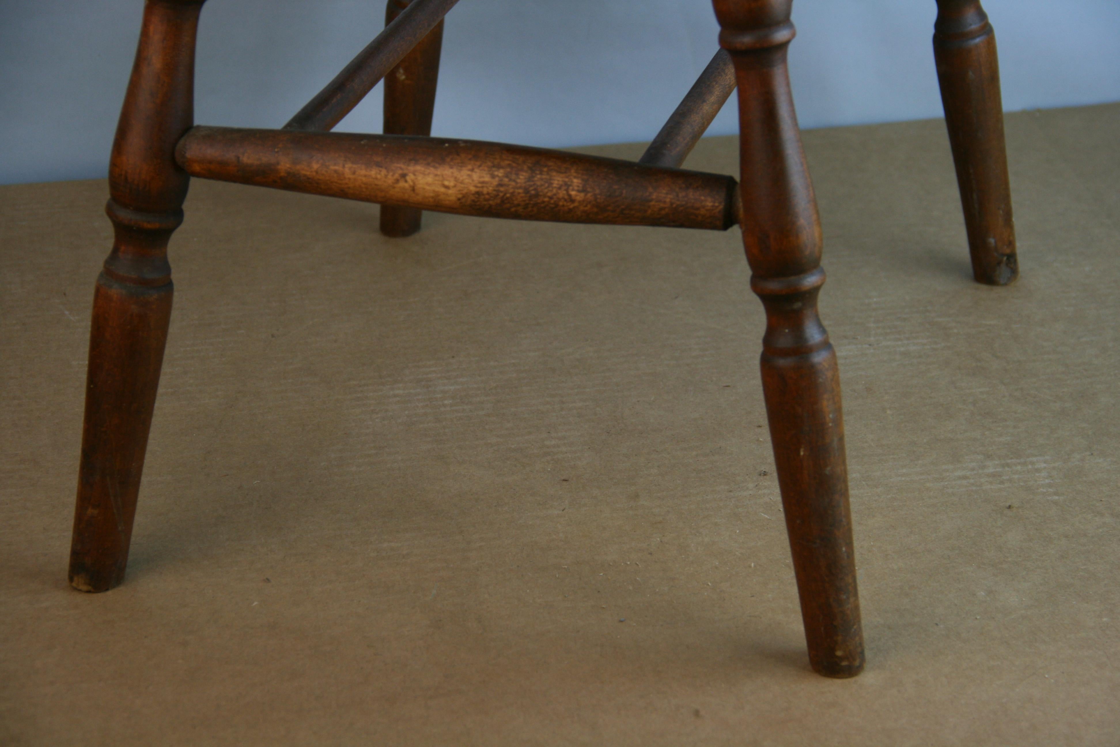 Mid-20th Century Kidney Stool Turned Leg Stool/Small Table