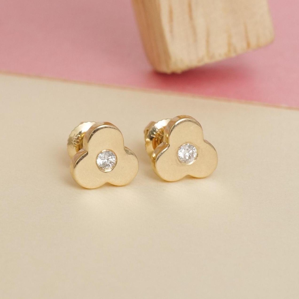 Art Deco Kids Blossom Diamond Stud Earrings in 14K Solid Gold (Certified) For Sale