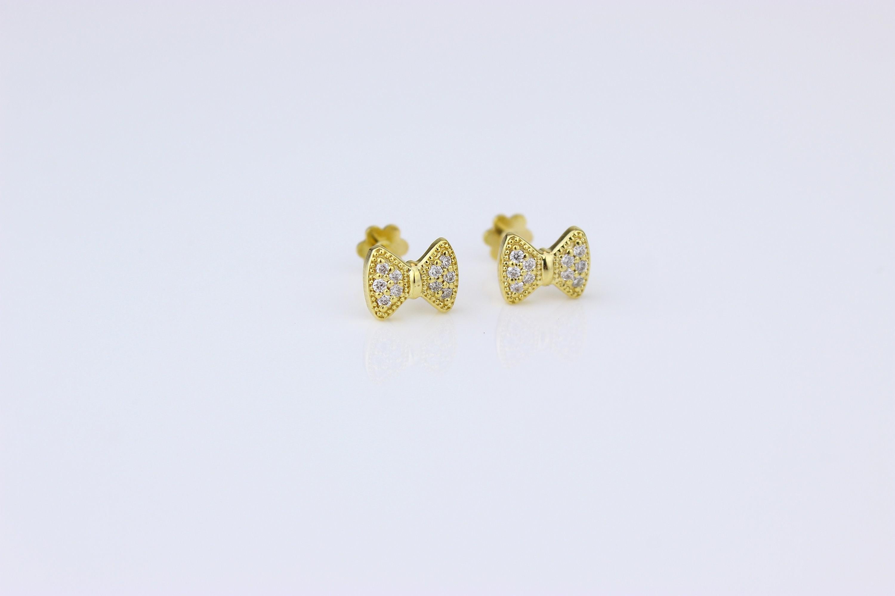 Kids Bow Diamond Stud Earrings in 14k Solid Gold (Certified) In New Condition For Sale In New Delhi, DL
