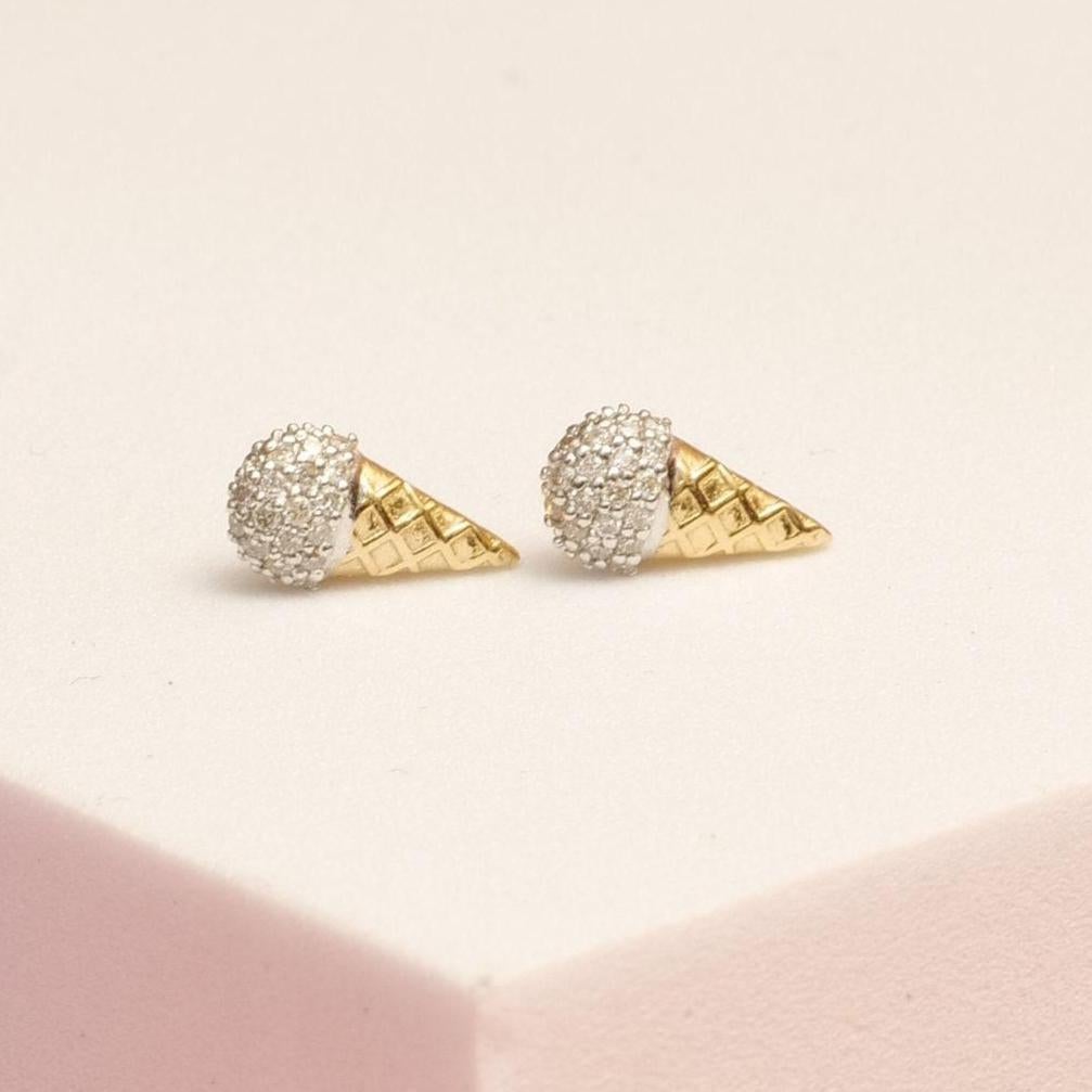 Art Déco Orecchini con diamanti a cono per bambini in oro massiccio 14k (certificati) in vendita