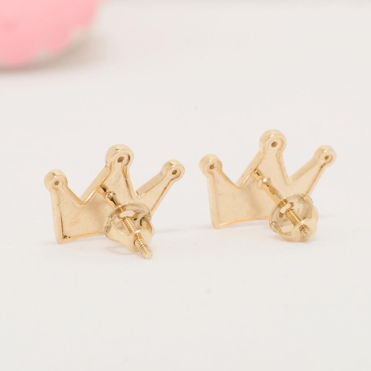 Round Cut Kids Crown Diamond Stud Earrings in 14k Solid Gold (Certified) For Sale