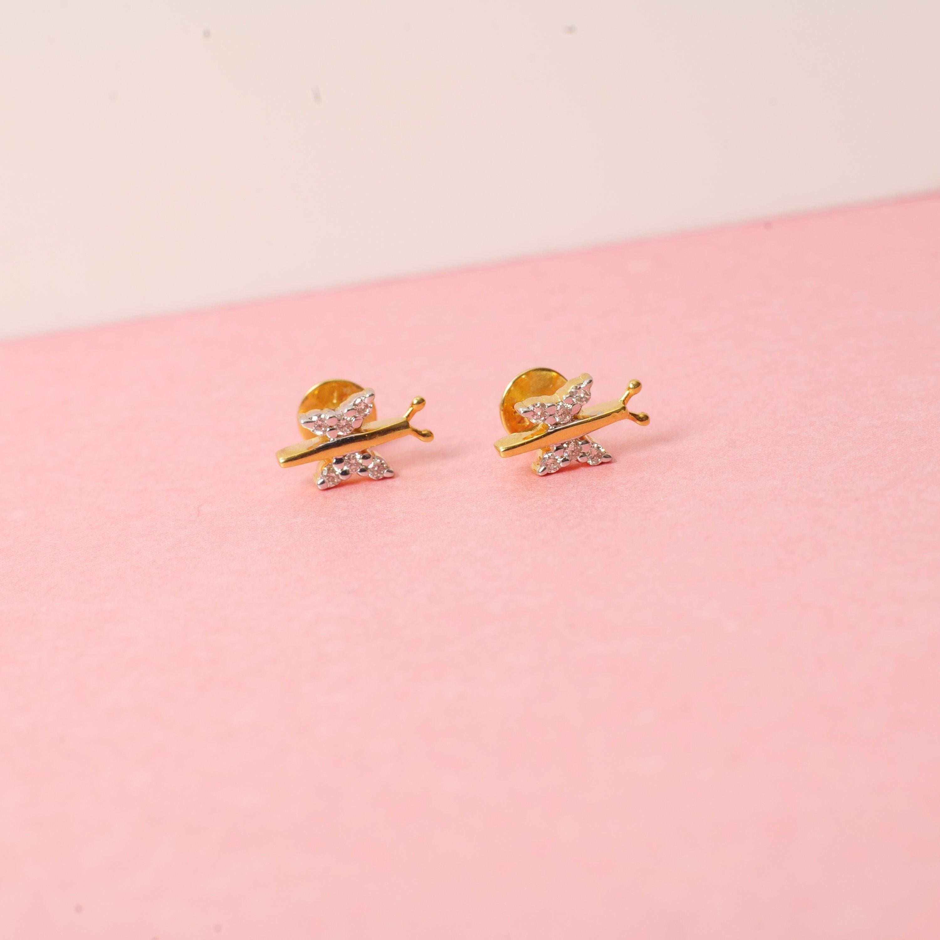 Art Déco Kids Dragonfly Diamond Stud Earrings in 14k Solid Gold (Certified) in vendita