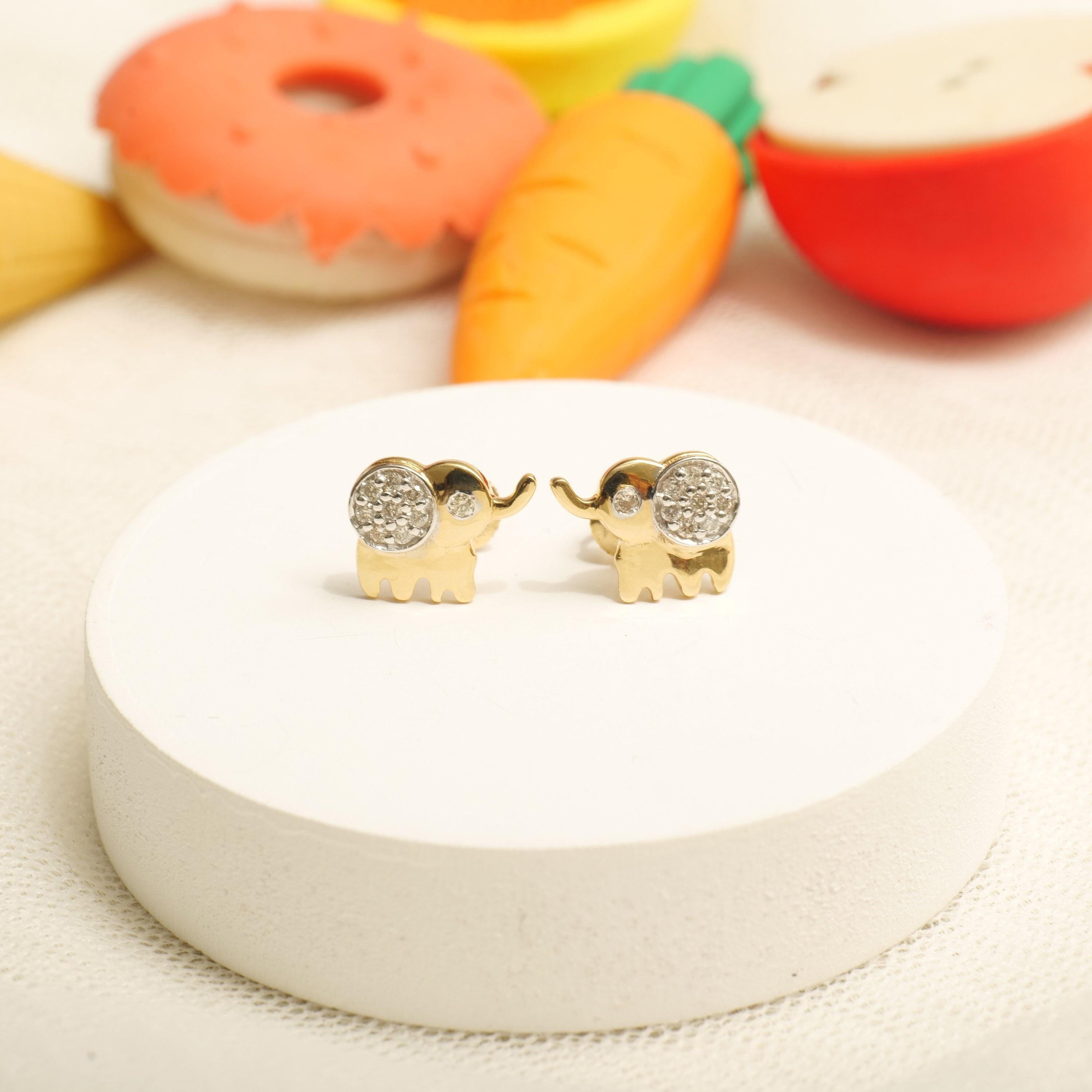 Pendientes infantiles de oro macizo de 14k con diamantes en forma de elefante (certificados) Art Decó en venta