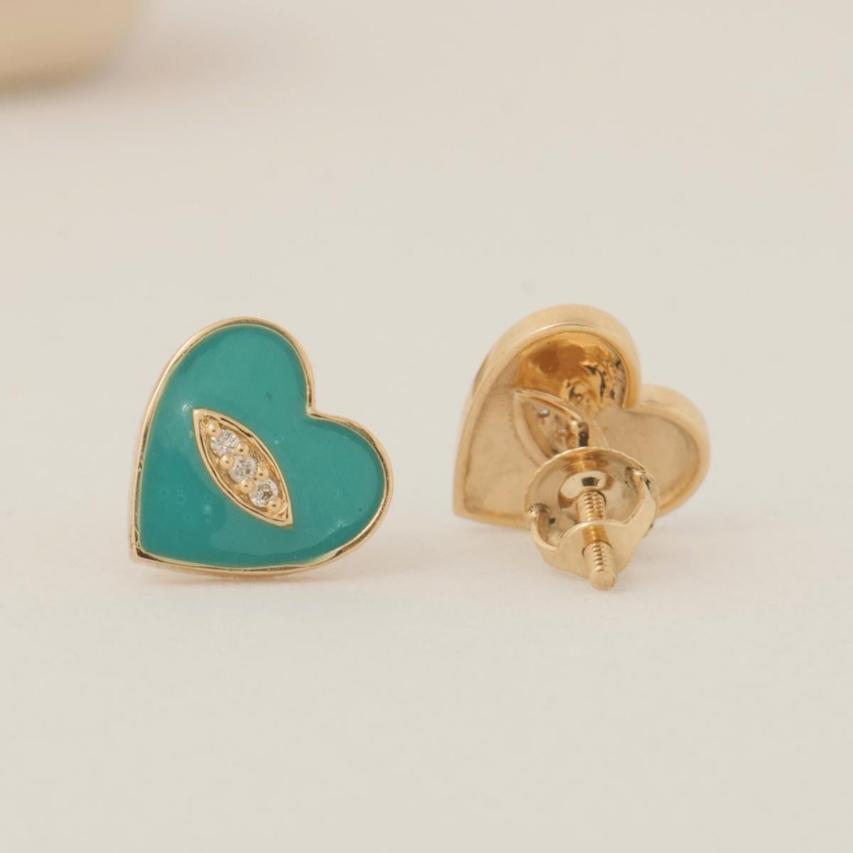 Taille ronde Boucles d'oreilles en or massif 14k avec diamant en forme de cœur (certifié) en vente