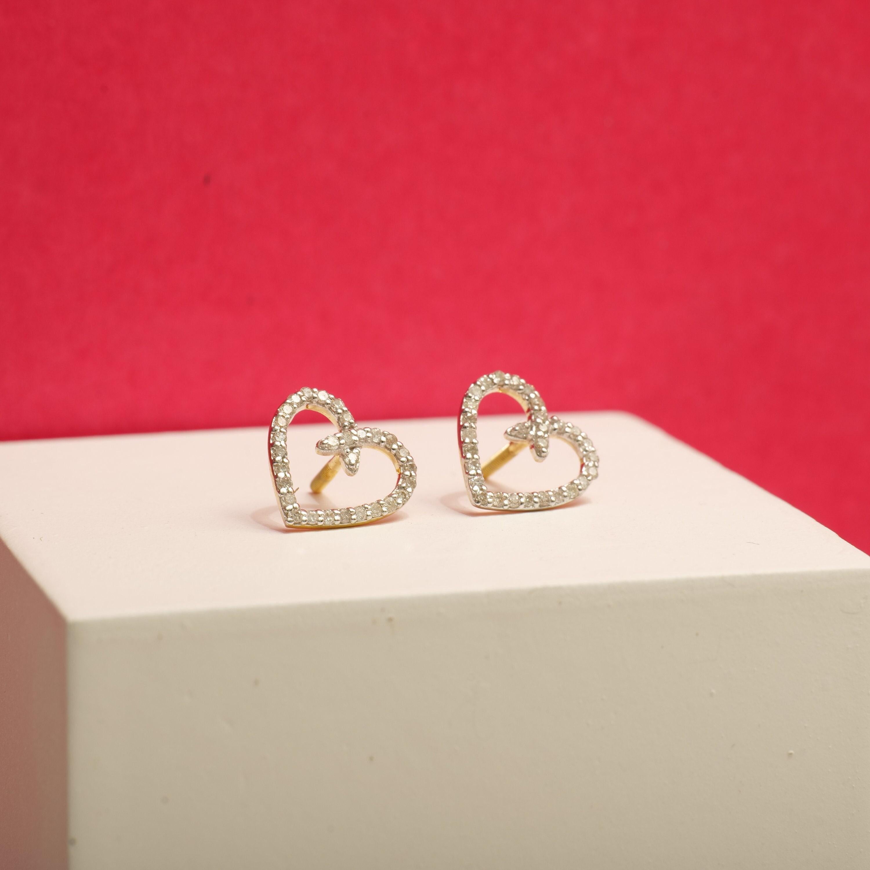 Art Déco Kids Heart Diamond Stud Earrings in 14K Solid Gold (Certified) in vendita
