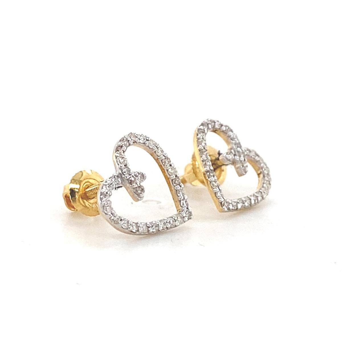 Taglio rotondo Kids Heart Diamond Stud Earrings in 14K Solid Gold (Certified) in vendita