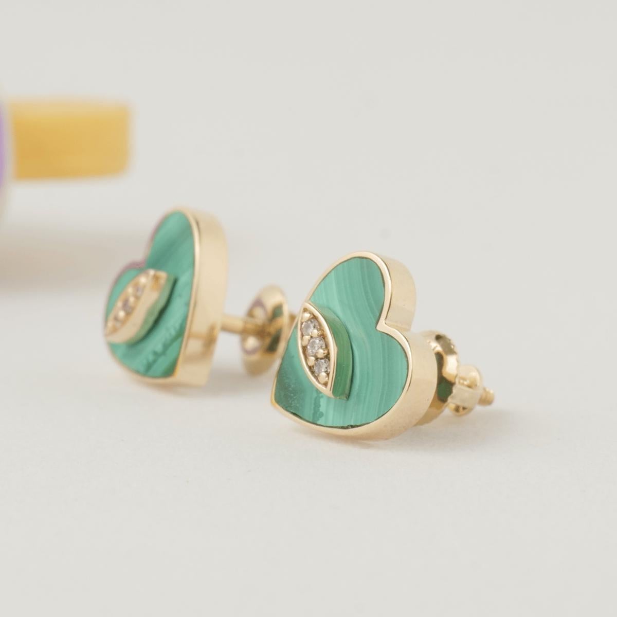 Taglio rotondo Kids Malachite Heart Diamond Earrings in 14K Solid Gold (Certified) in vendita