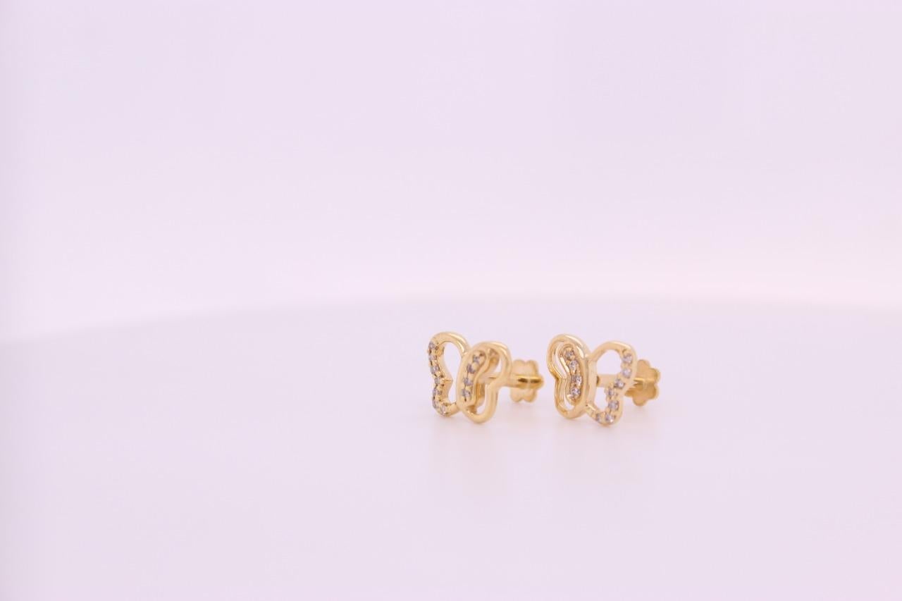 Kids Petite Butterfly Diamond Stud Earrings in 14K Solid Gold (Certified) In New Condition For Sale In New Delhi, DL