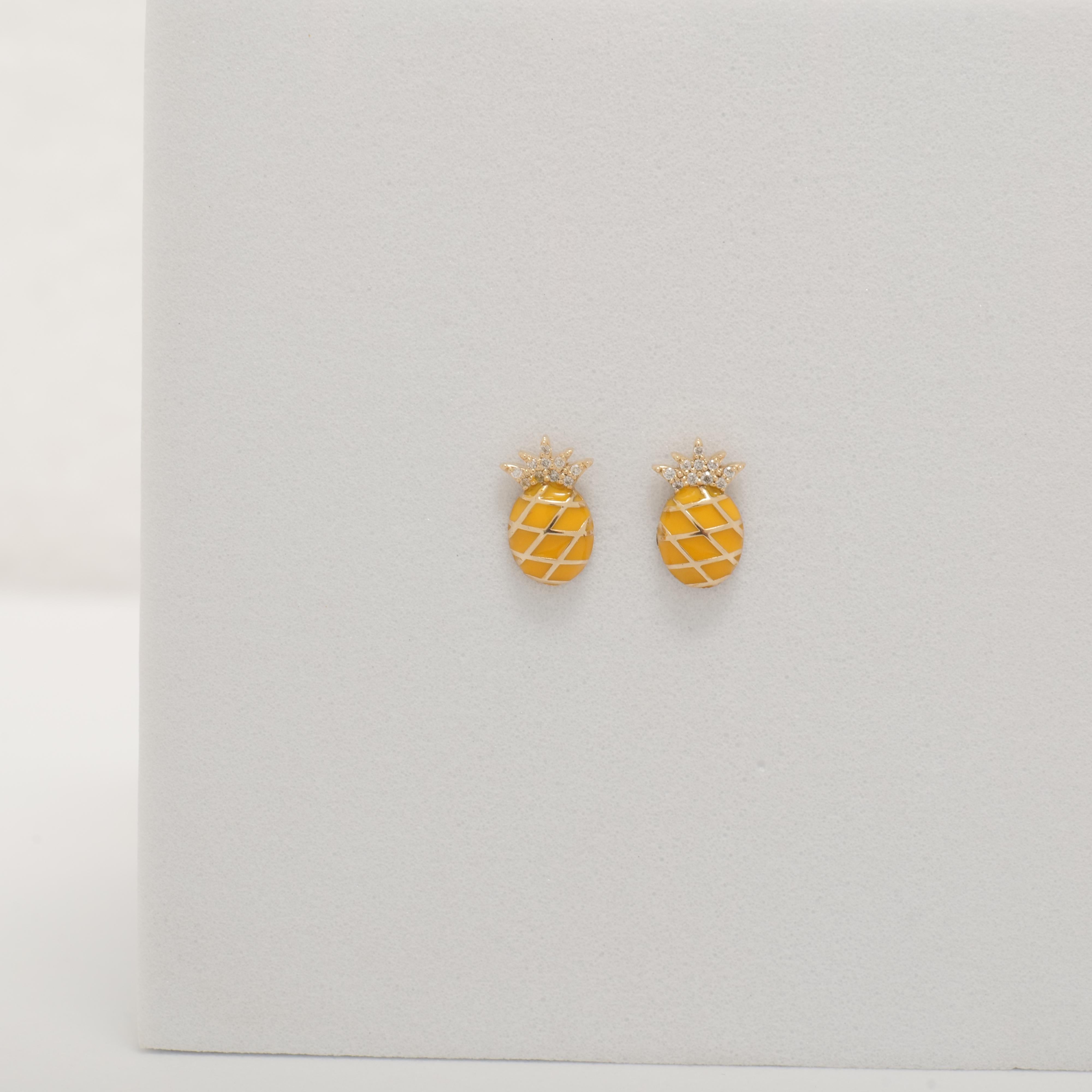 Women's Kids Pineapple Diamond Earrings in 14K Solid Gold (Certified) For Sale