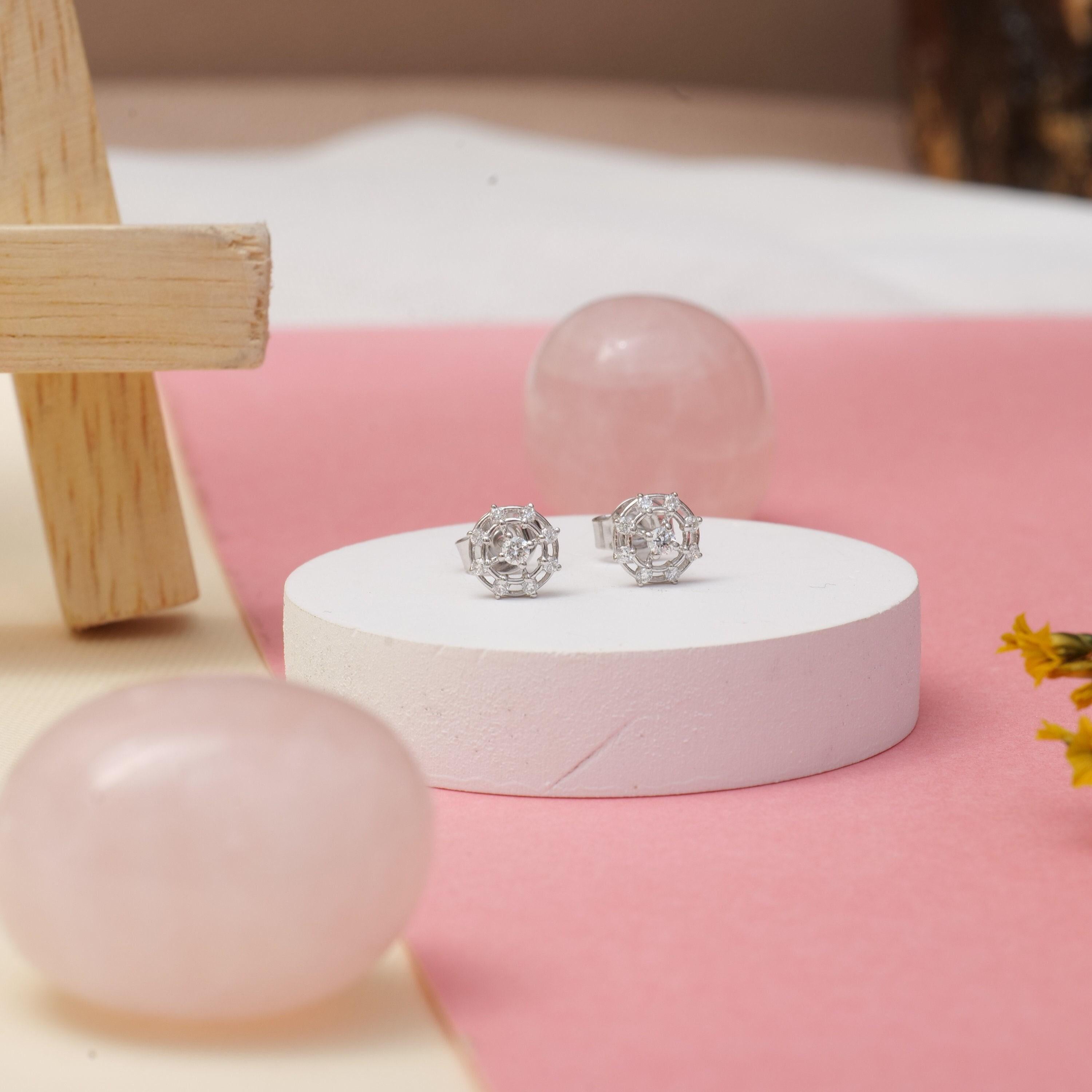 Pendientes de oro macizo de 14k con diamantes en forma de rueda para niños Art Decó en venta