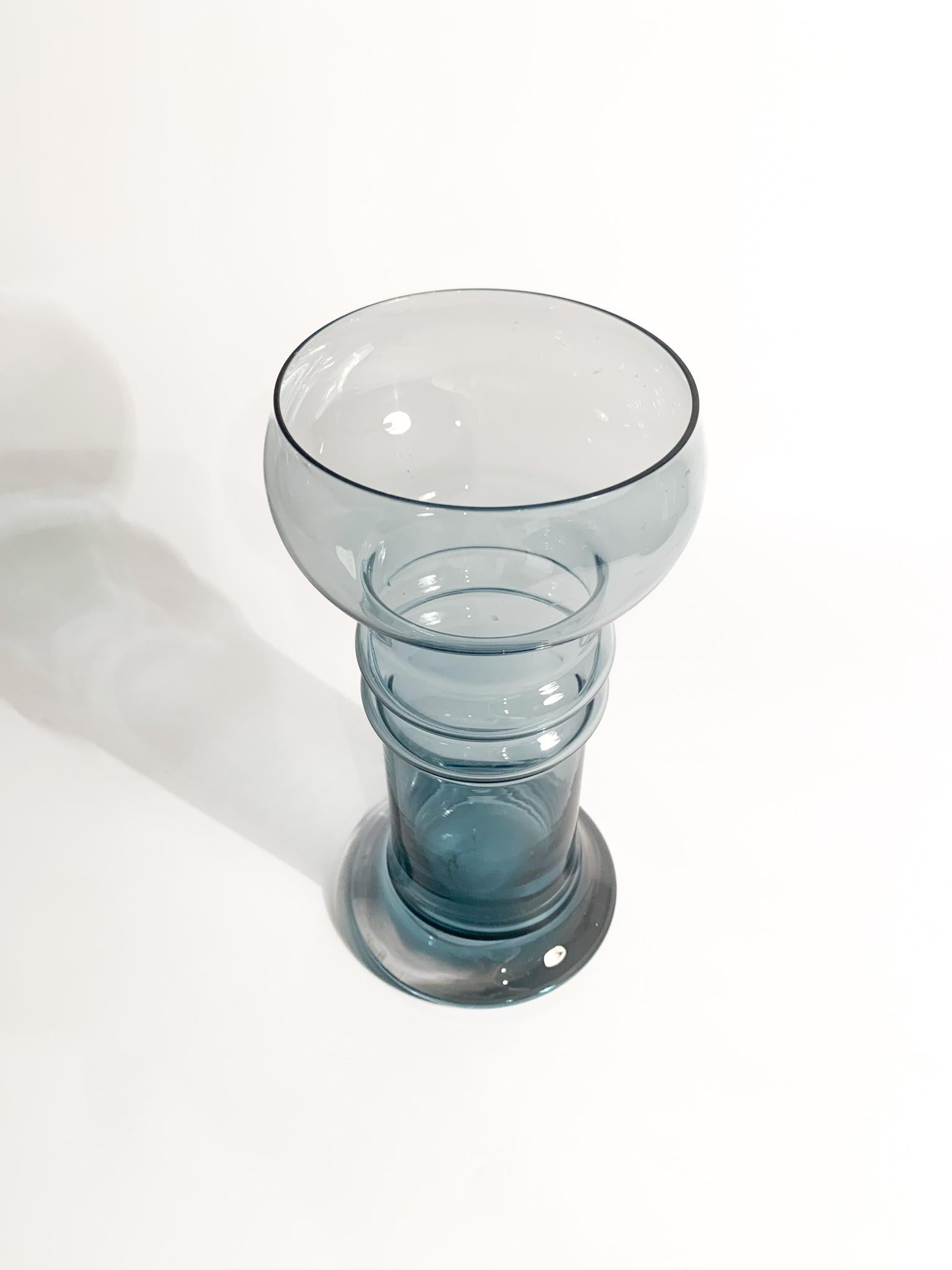 'Kielo' Vase in Finnish Glass Designed by Tamara Aladin for Riihimäki 1960s For Sale 1