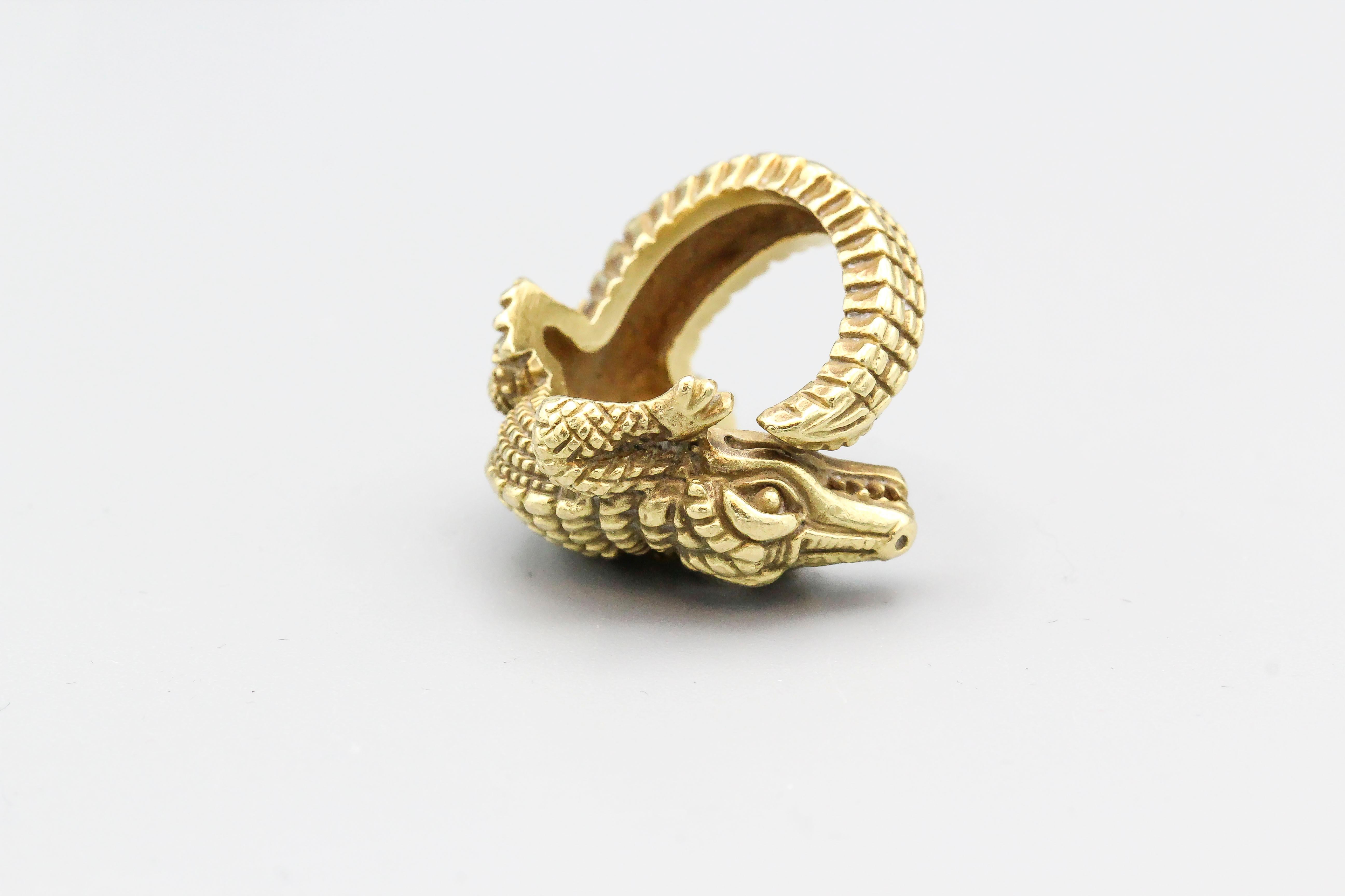 Contemporary Kieselstein-Cord 18 Karat Gold Alligator Ring For Sale