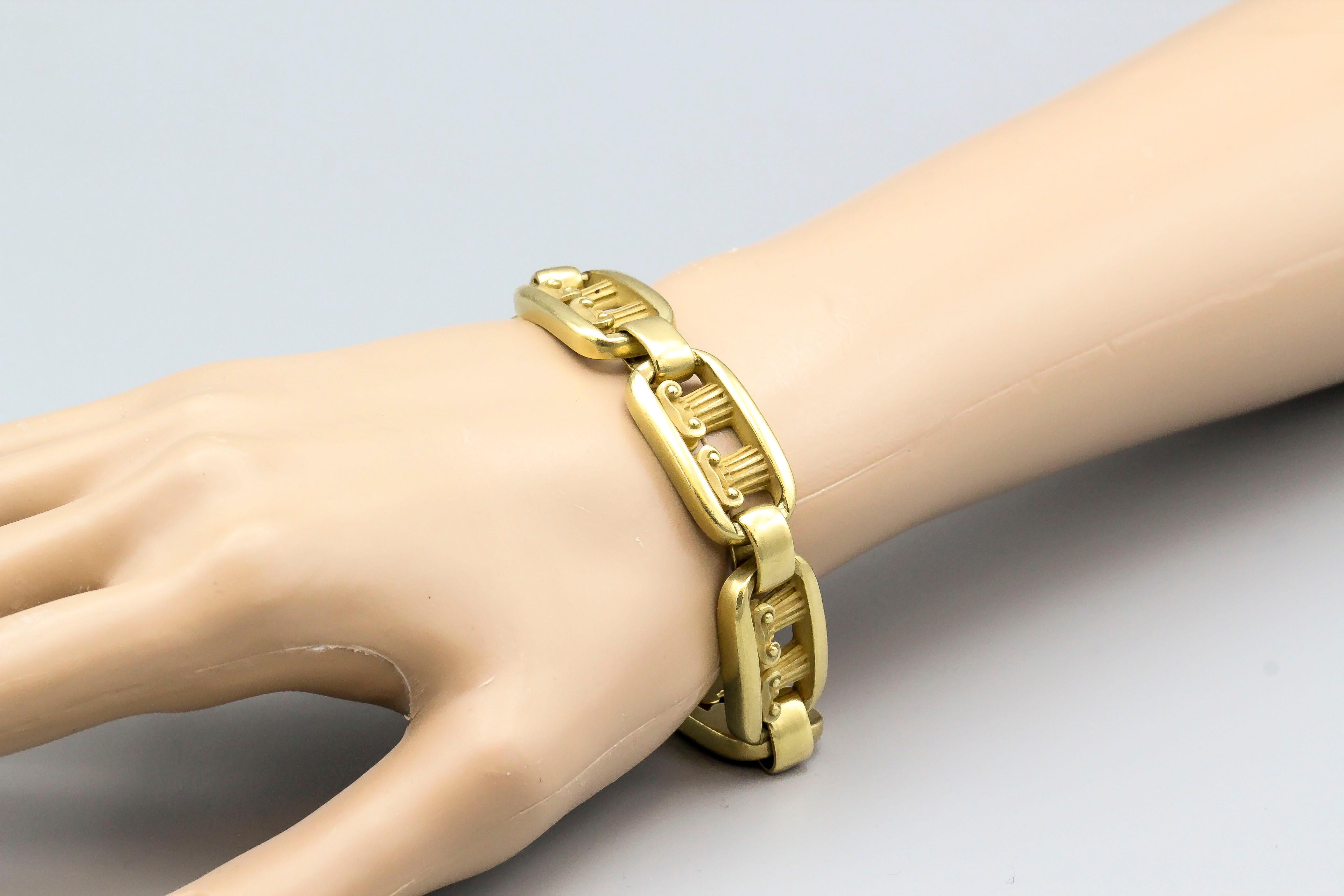 Kieselstein-Cord Bracelet à maillons en forme de colonne grecque en or 18 carats Bon état - En vente à New York, NY