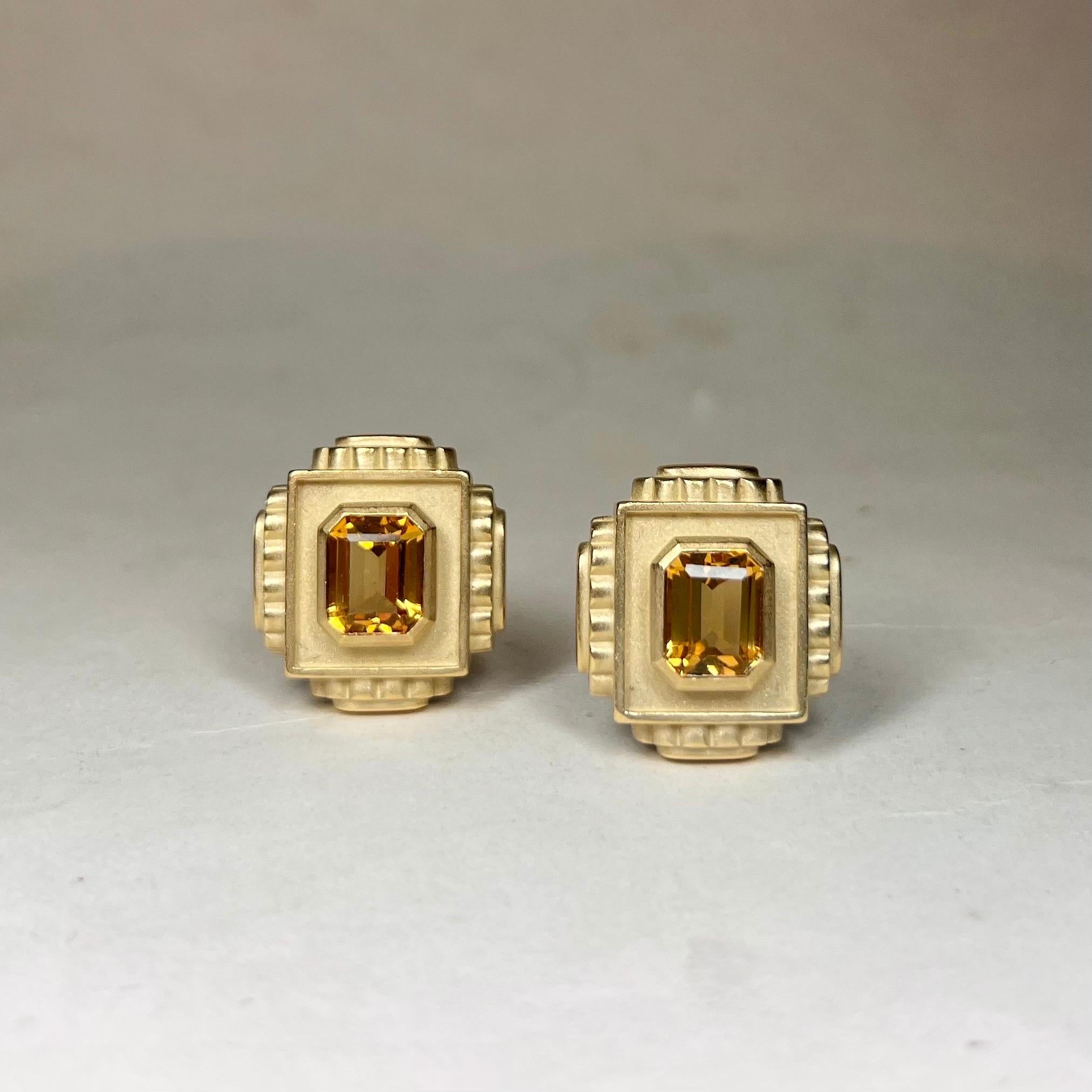 Kieselstein-Cord 18 Karat Yellow Gold and Golden Beryl Earrings, 1995 In Good Condition For Sale In Zurich, CH