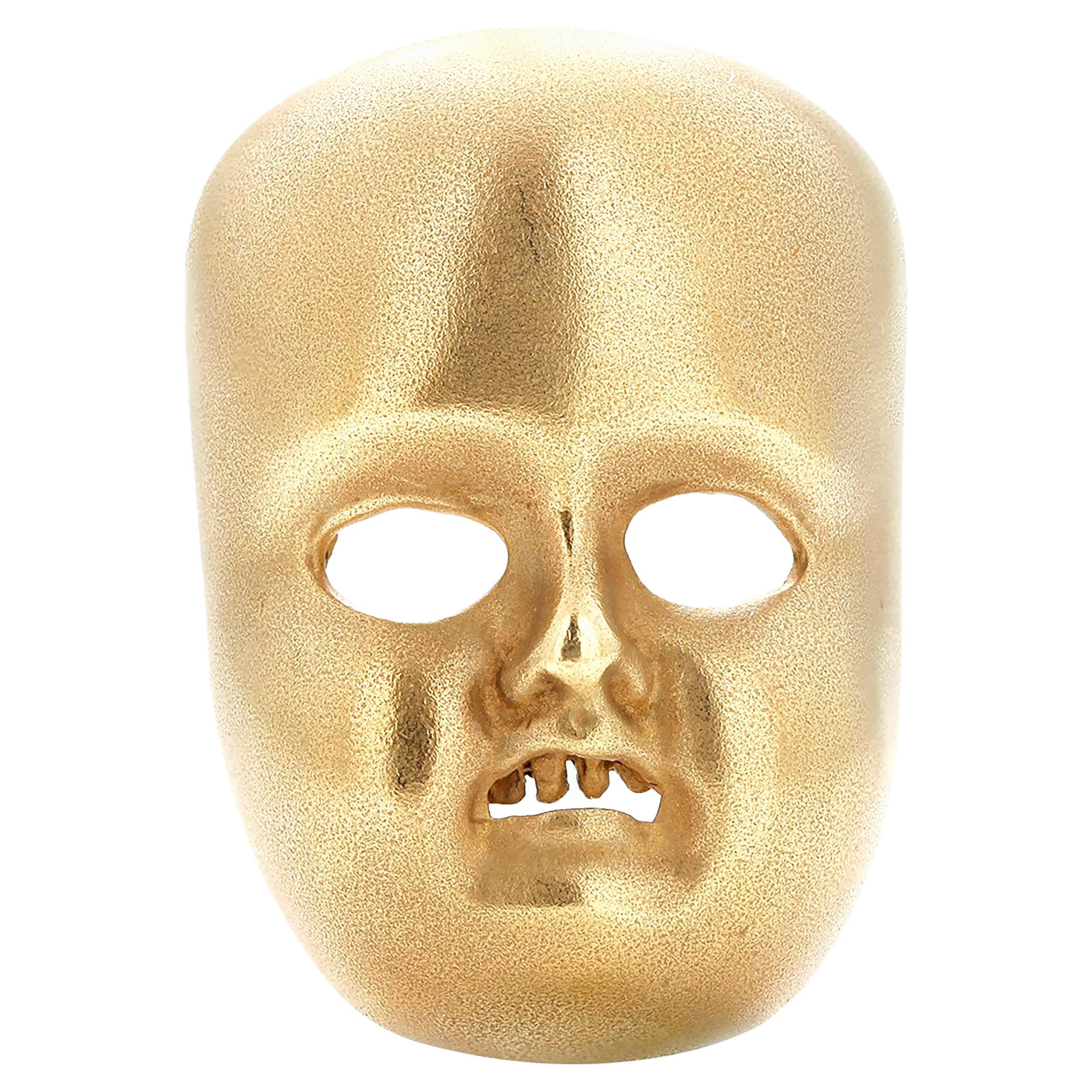 Kieselstein Cord 18 Karat Yellow Gold Rare Whimsical Mask 1.5 Inch Brooch 