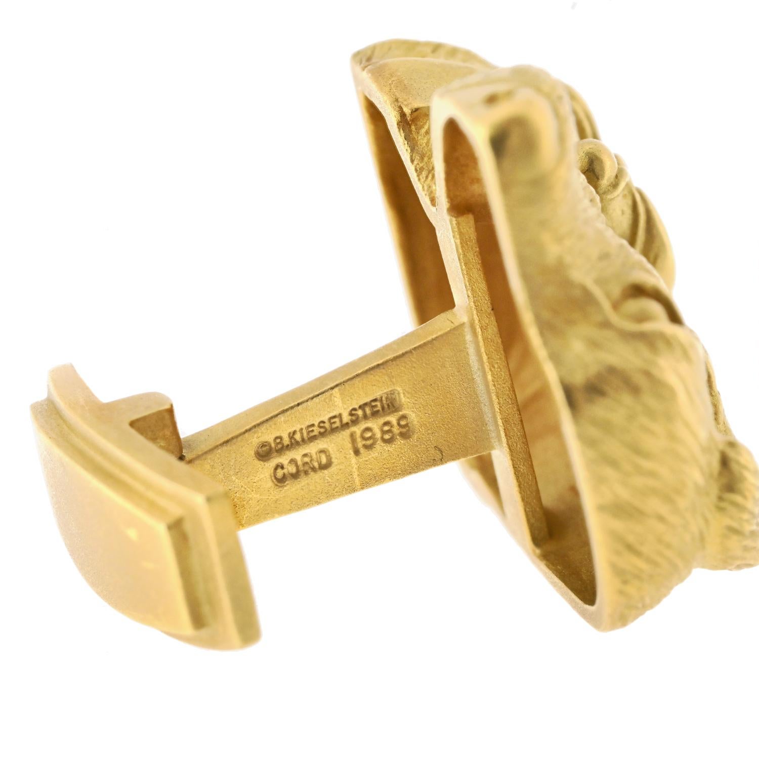 Kieselstein Cord Boutons de manchette chien labrador en or jaune 18 carats 1989 en vente 1