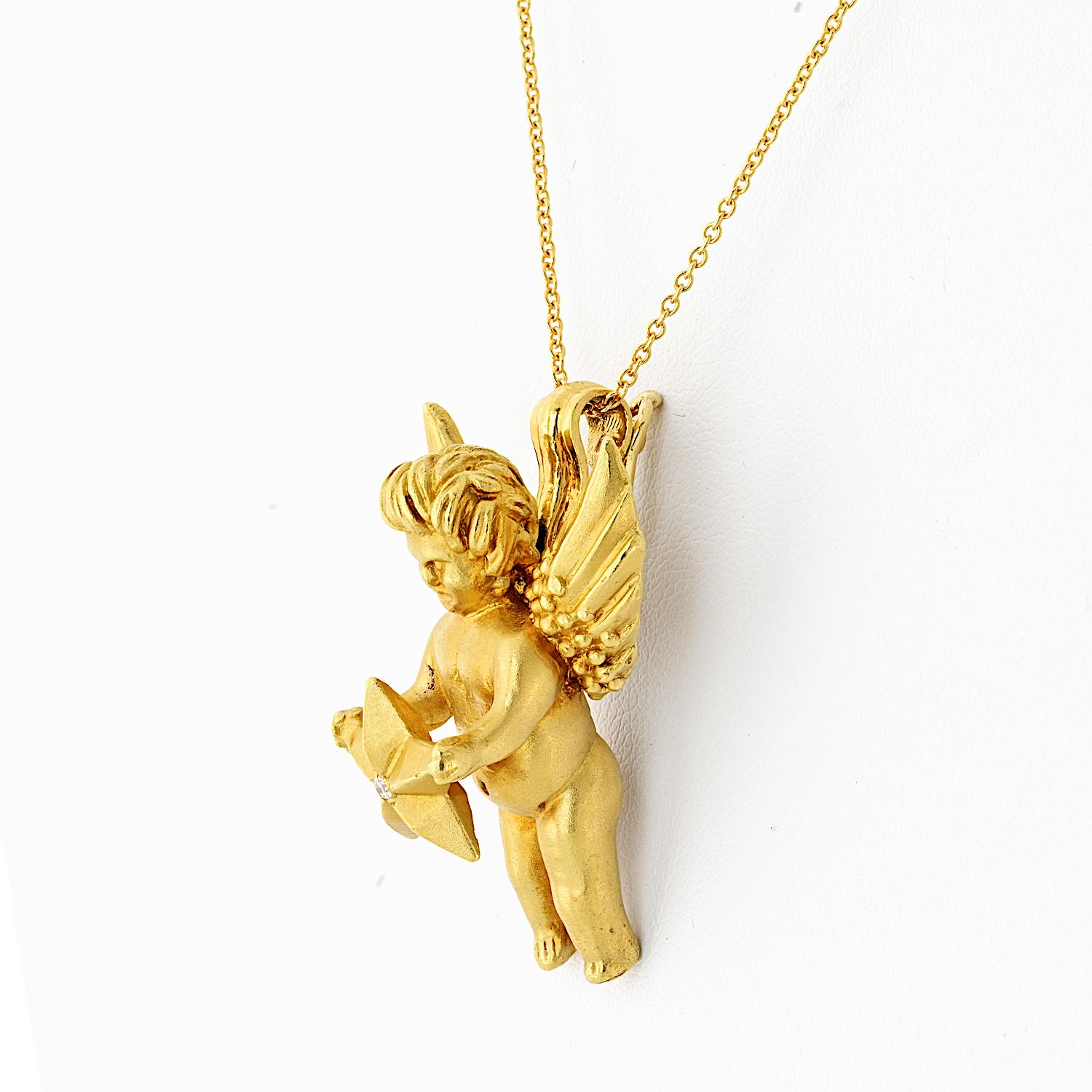 Collar Colgante Ángel Kieselstein Cord Oro Amarillo 18K en Excelente estado para la venta en New York, NY