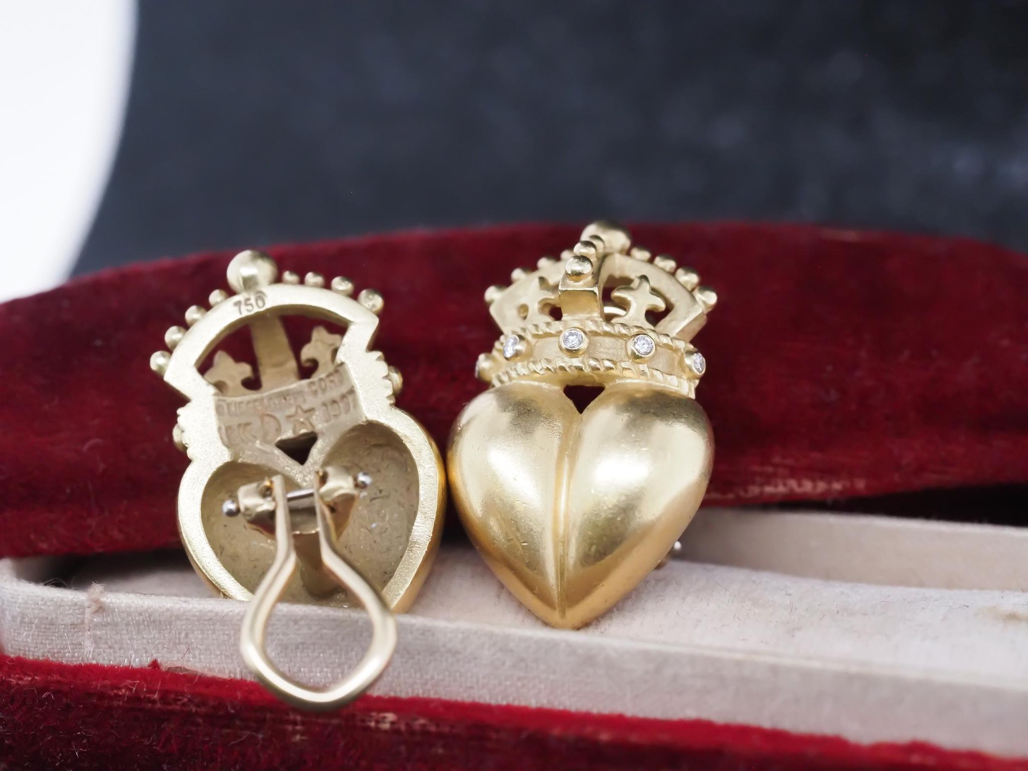 Kieselstein-Cord 18K Yellow Gold Crown Heart Diamond Earrings For Sale 1